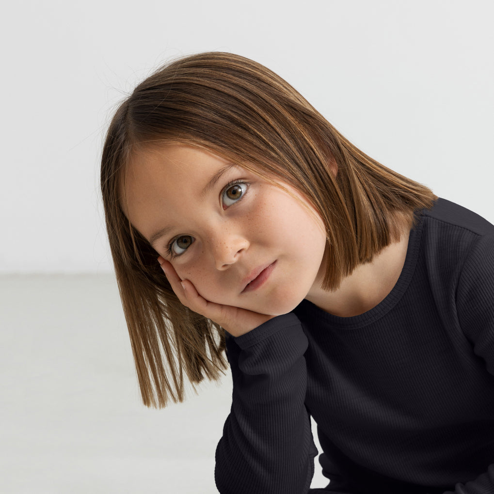 Boys & Girls Black Wool T-Shirt