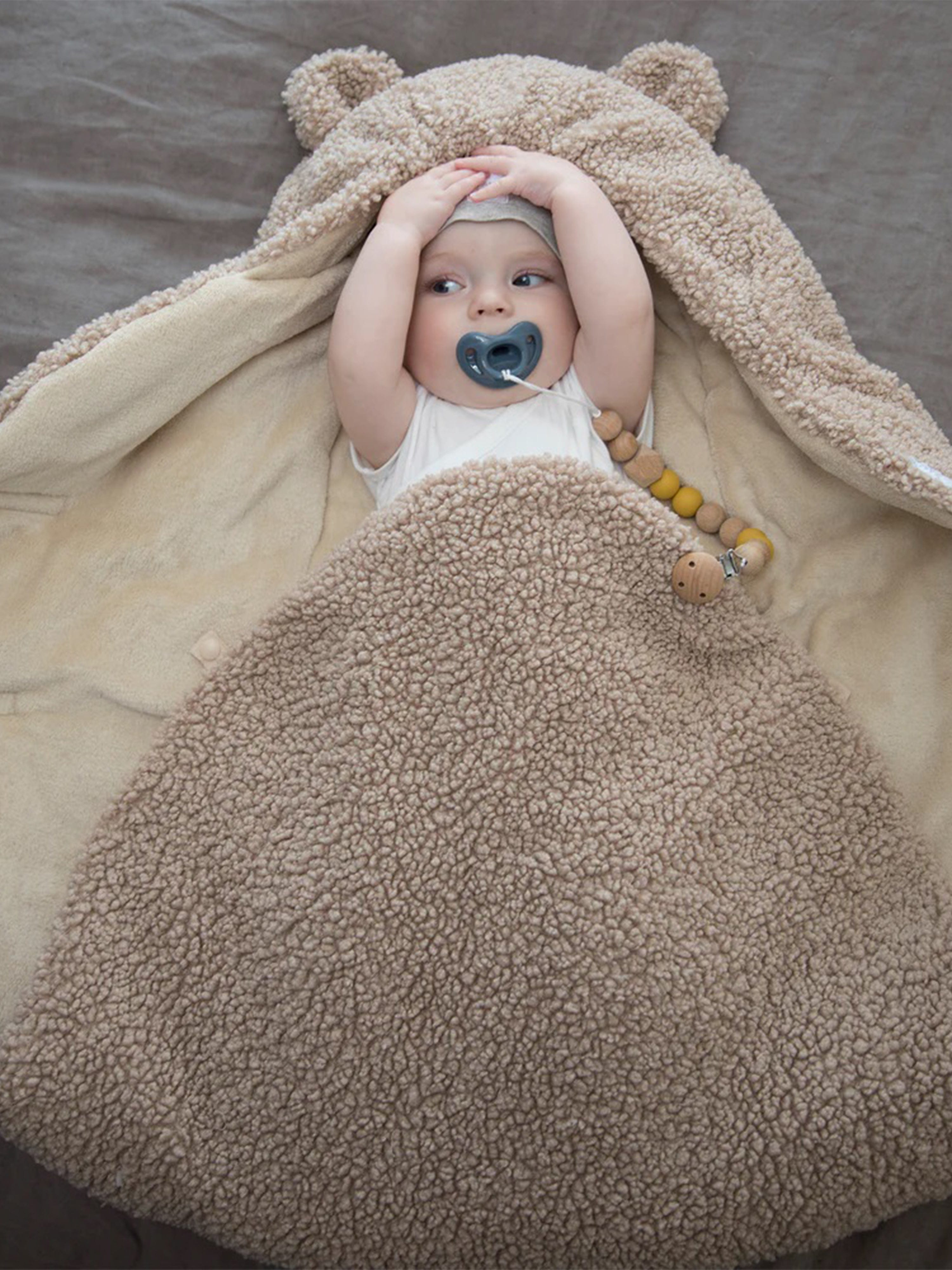 7AM Enfant Baby Nido Infant Wrap Teddy Nest in Beige