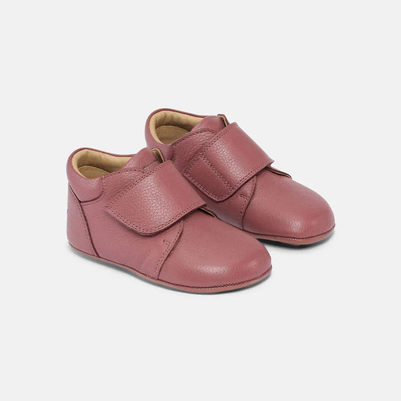 Boys & Girls Pink "Tannu" Shoes