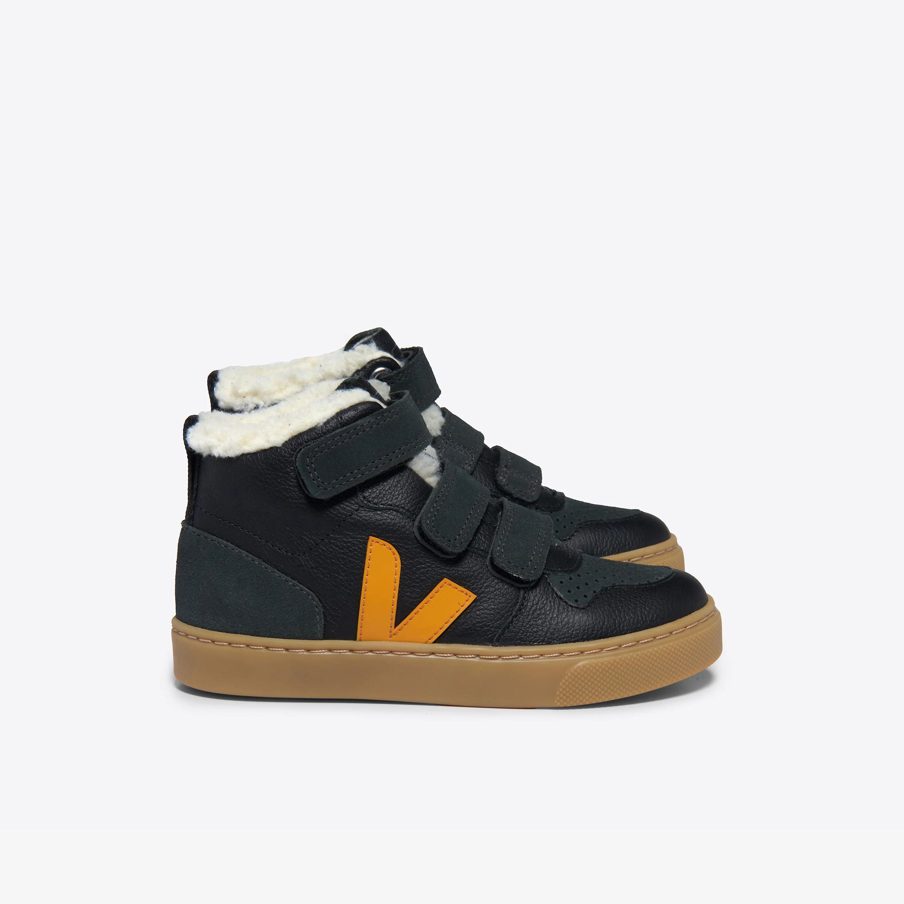 Boys & Girls Black"Small V-10 Mid"High-top Shoes