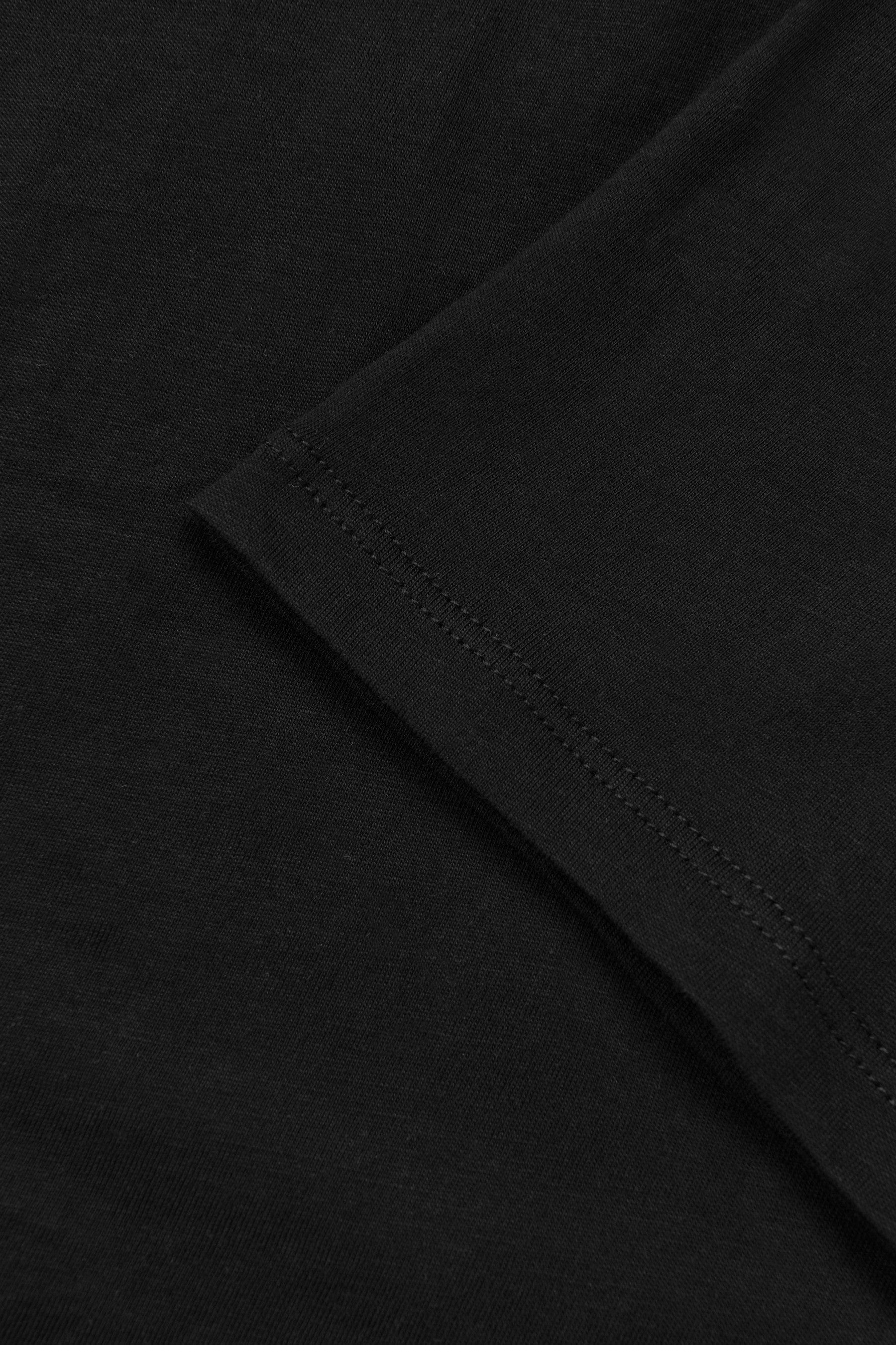 Emporio Armani Boys Logo T-Shirt in Black