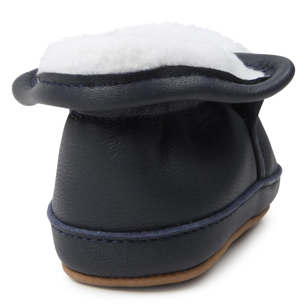 CHAUSSONS