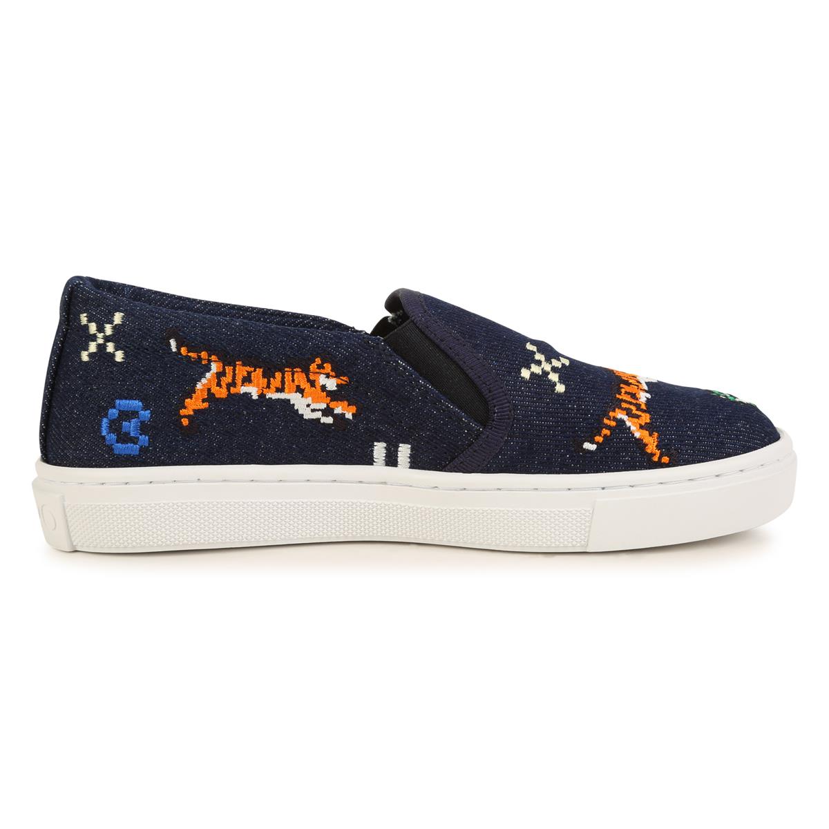 Boys & Girls Blue Embroidered Shoes