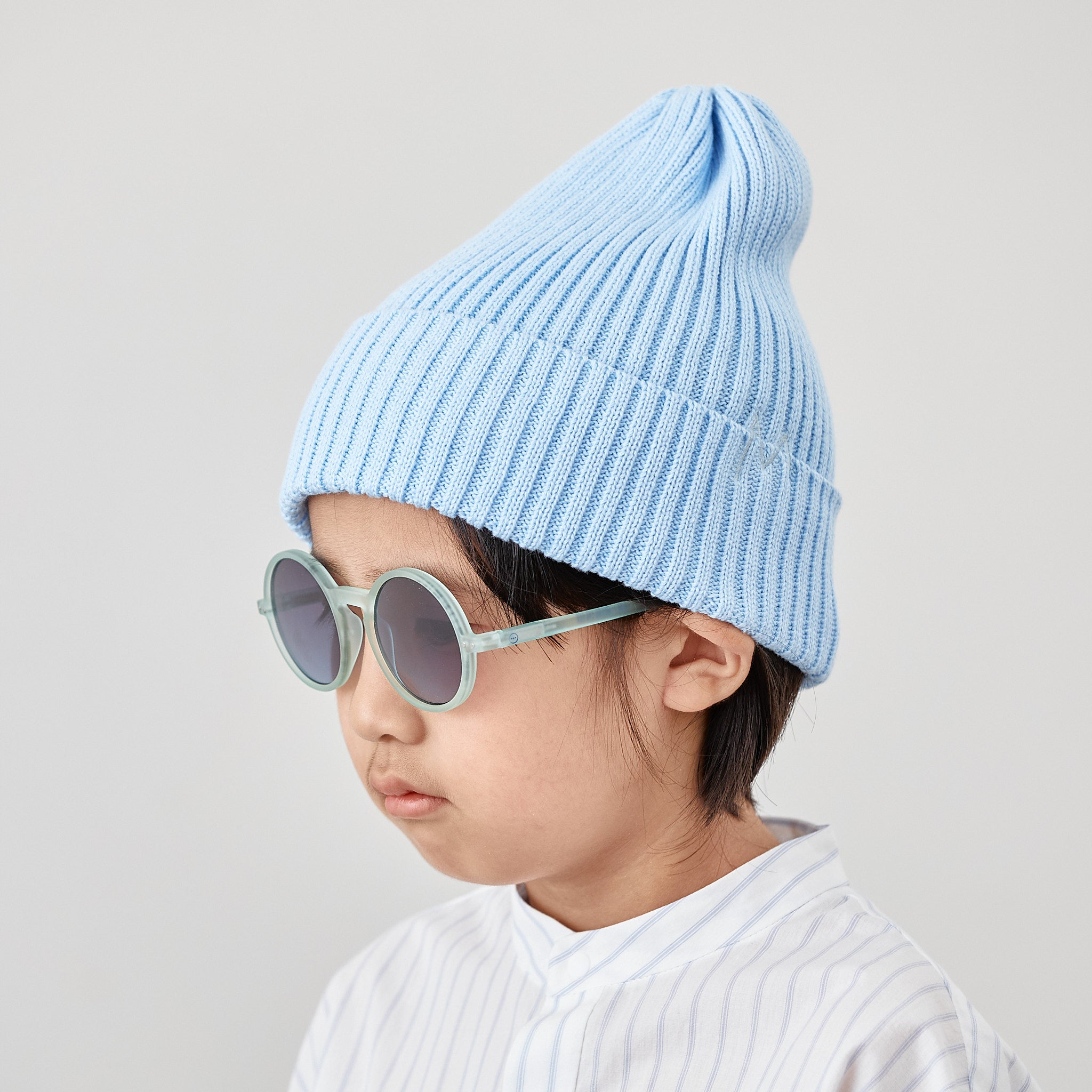 Boys & Girls Light Blue Knit Hat