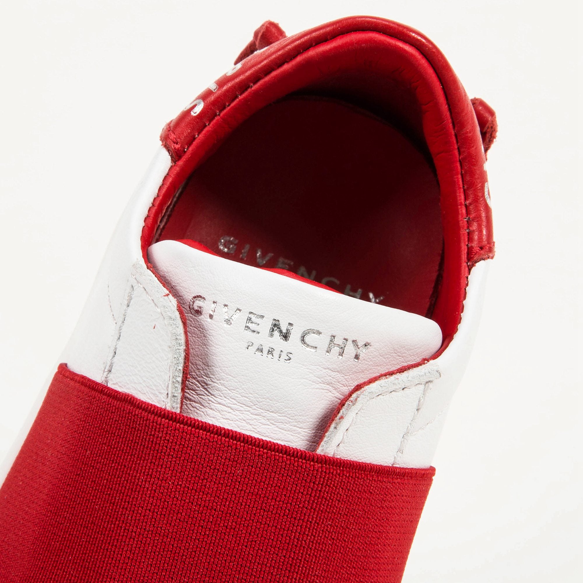Girls White & Red Cuir Shoes