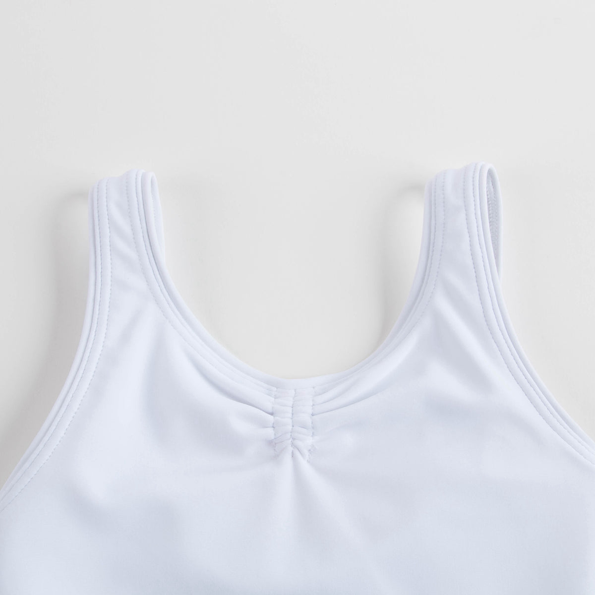 Tunique blanche froncée pour fille