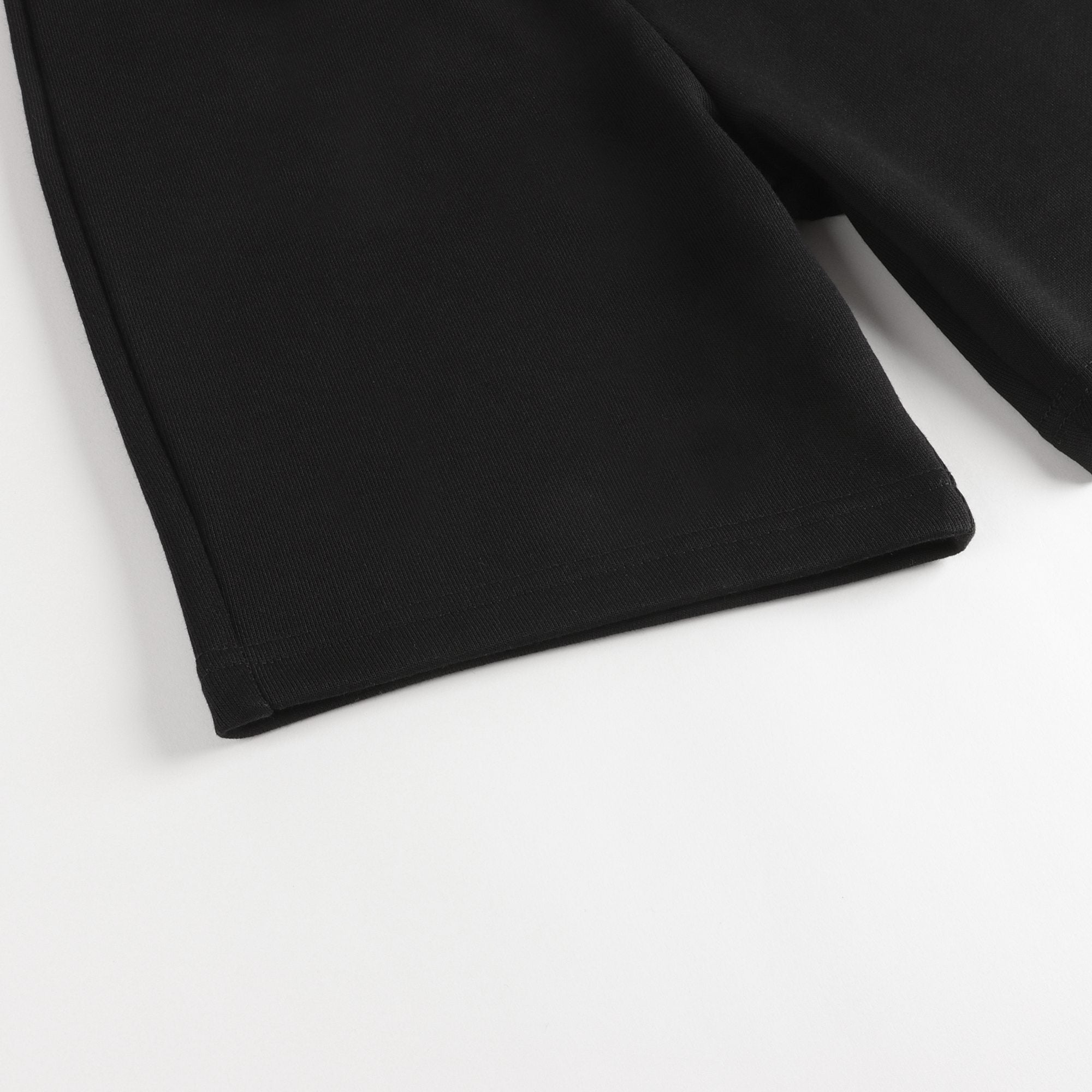 儿童黑色Logo短裤