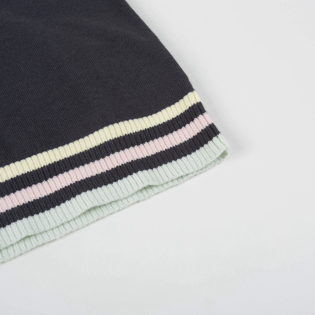 T-shirt en maille noire pour fille