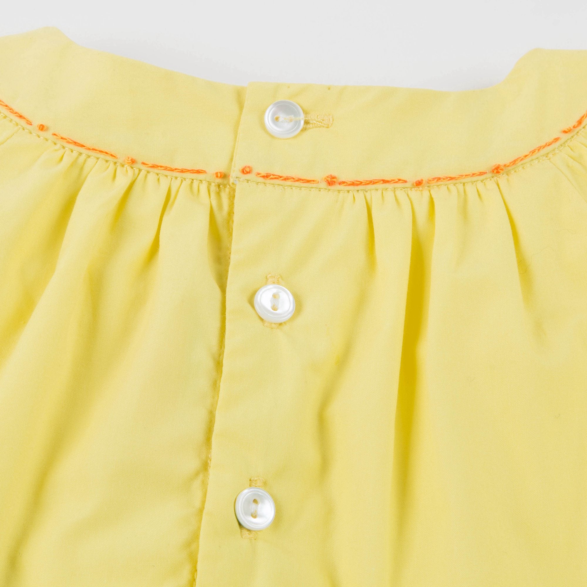 Robe jaune pour petite fille