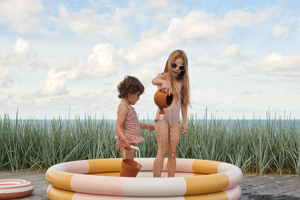 Piscine gonflable jaune pour garçons et filles