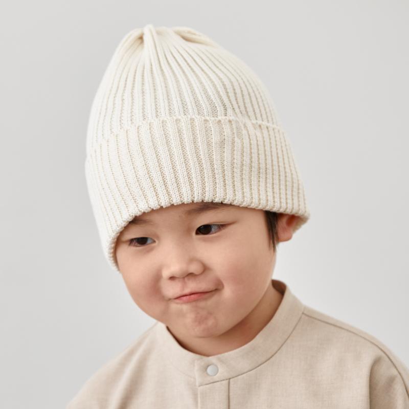 Boys & Girls White Knit Hat