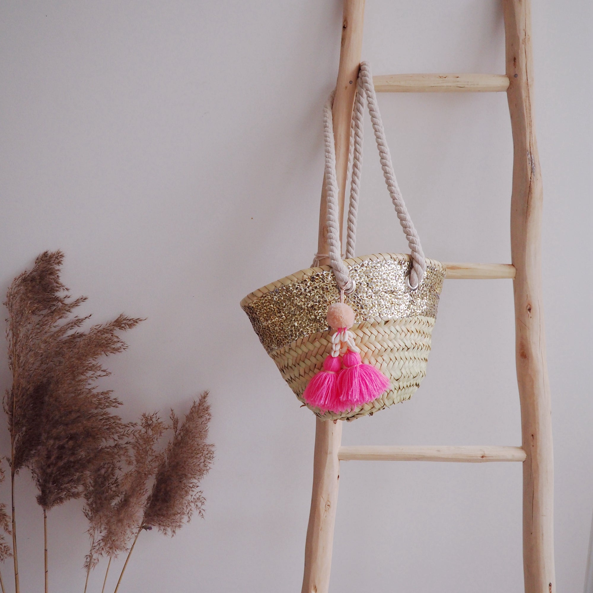 Girls Fluo Pink Basket