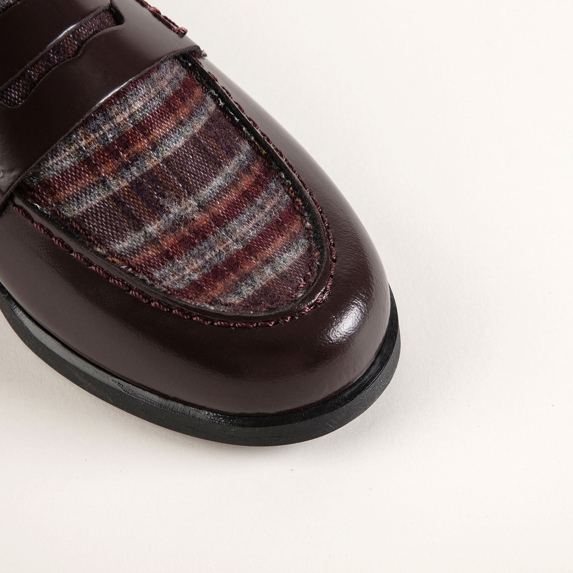 Girls Wine Check Loafer Shoes