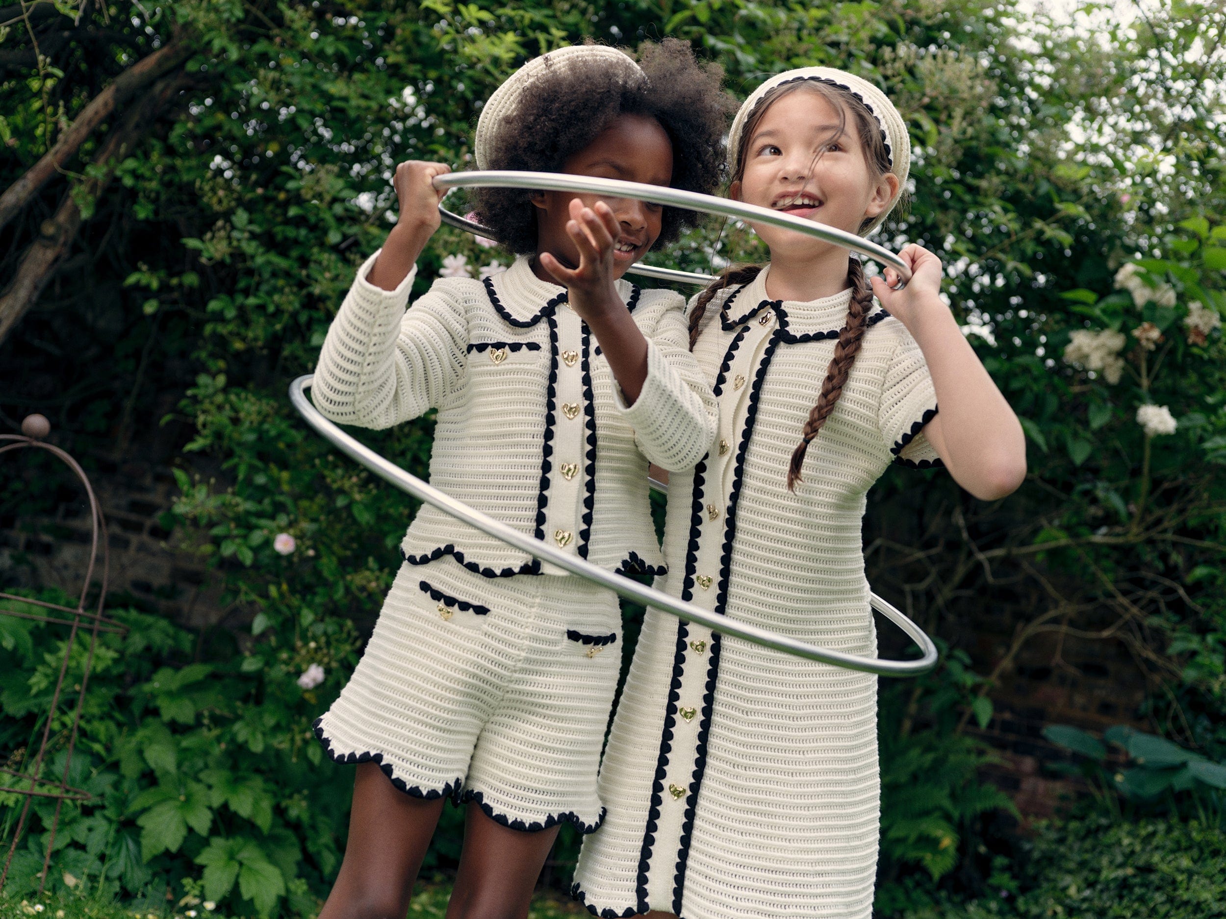 【送料&関税込】self-portrait Ivory Teddy Cardigan Self Portrait Girls Crochet Cardigan in Ivory