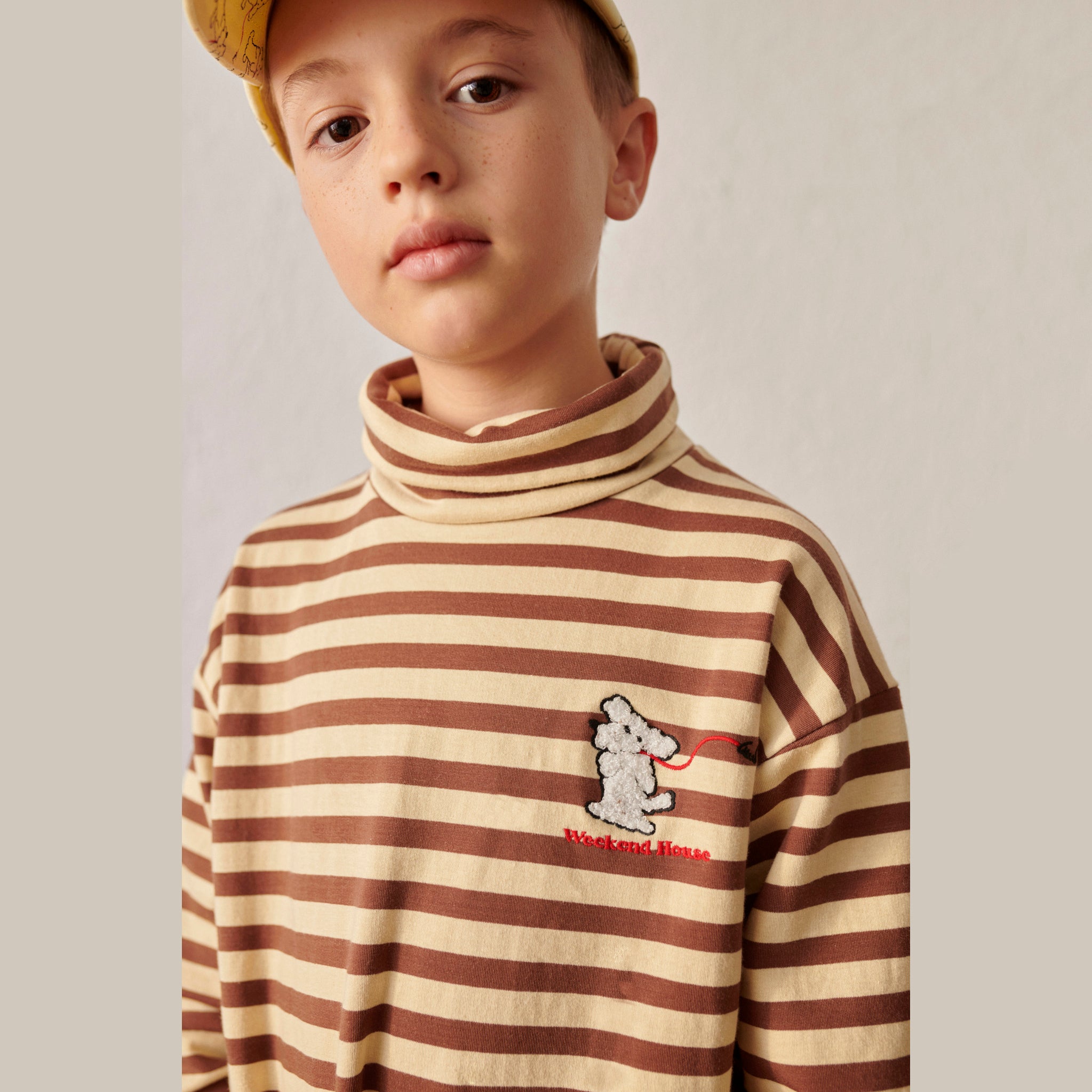 Boys & Girls Beige Stripes Cotton Sweatshirt