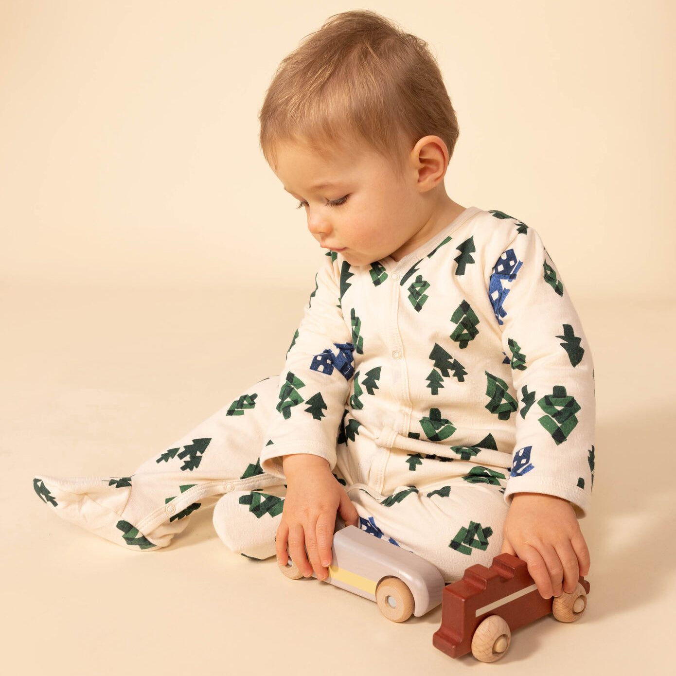 Baby Boys & Girls White Printed Cotton Babysuit