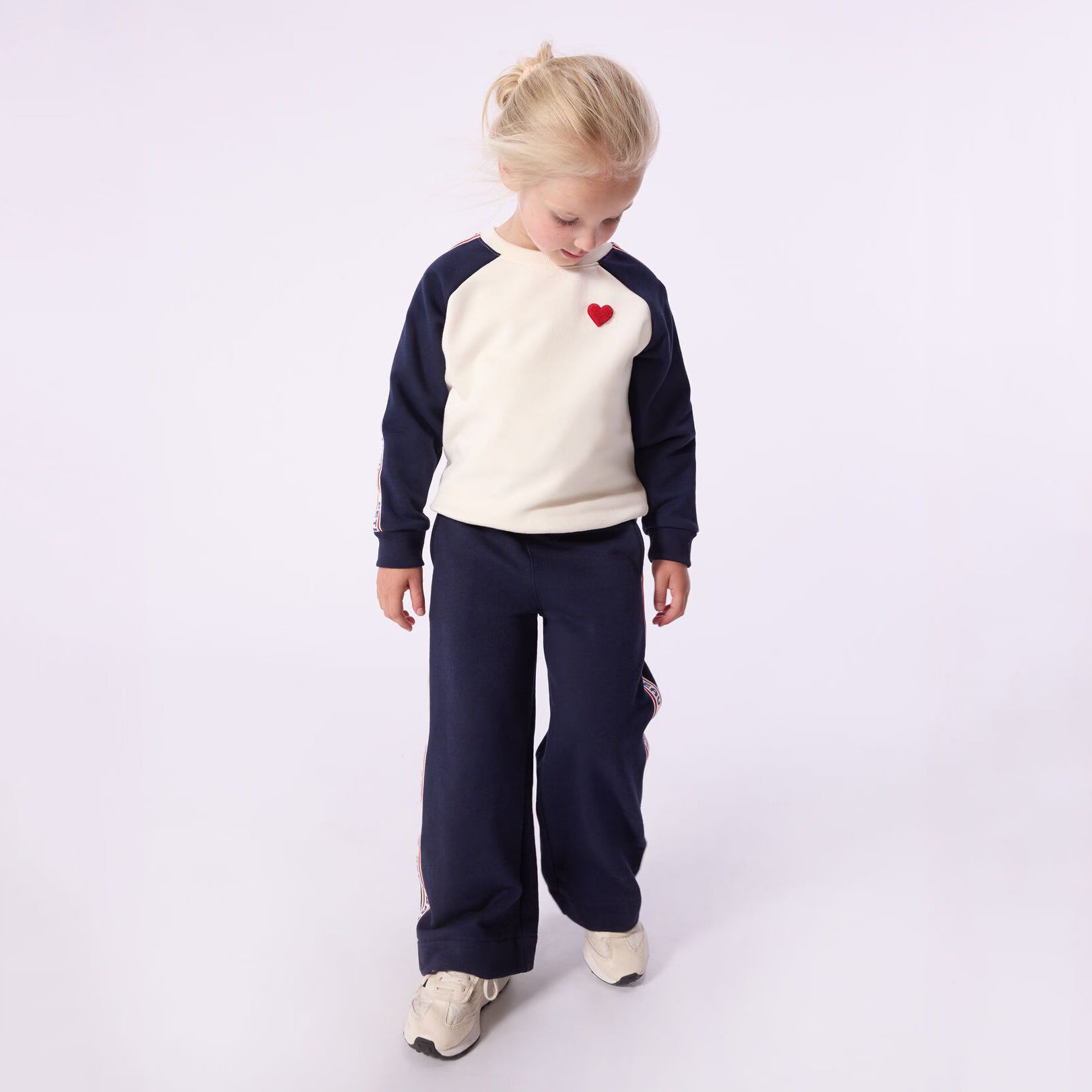 Girls White Cotton Sweatshirt