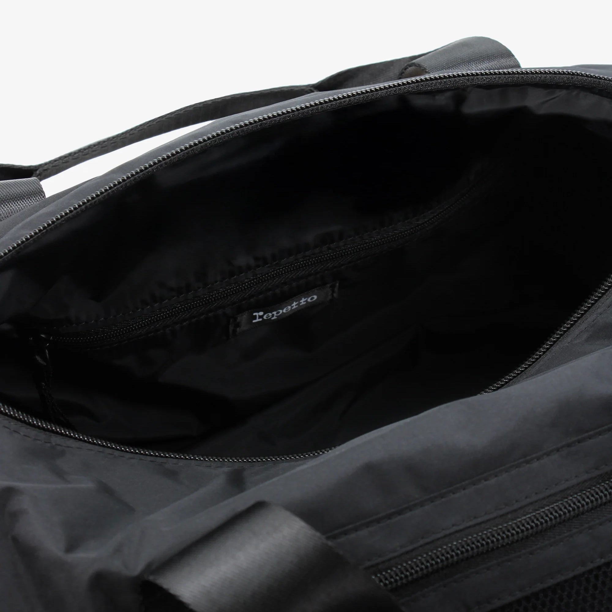 Black Ballet Bag(M: Height 18 x Width 35 x Depth 22 cm)