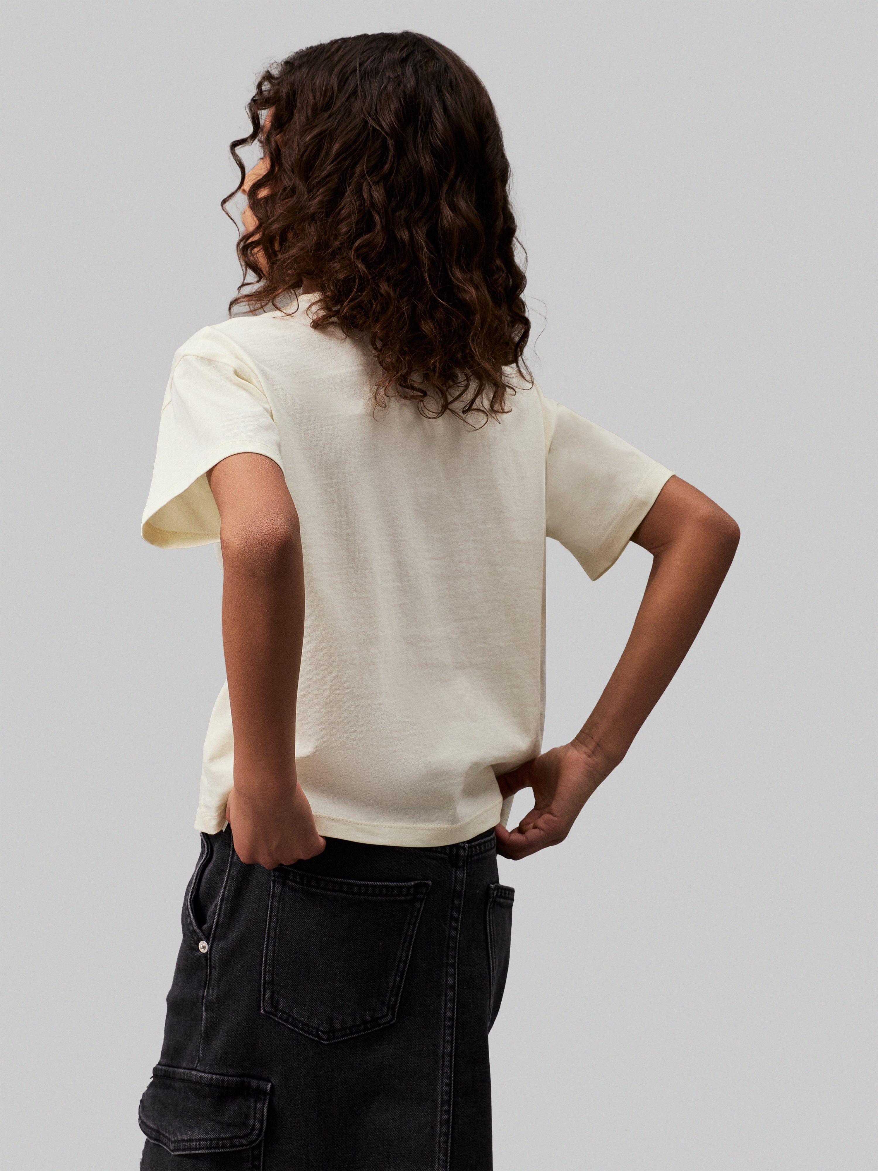 Calvin Klein Girls Glitter Monogram Boxy T-Shirt in Ivory