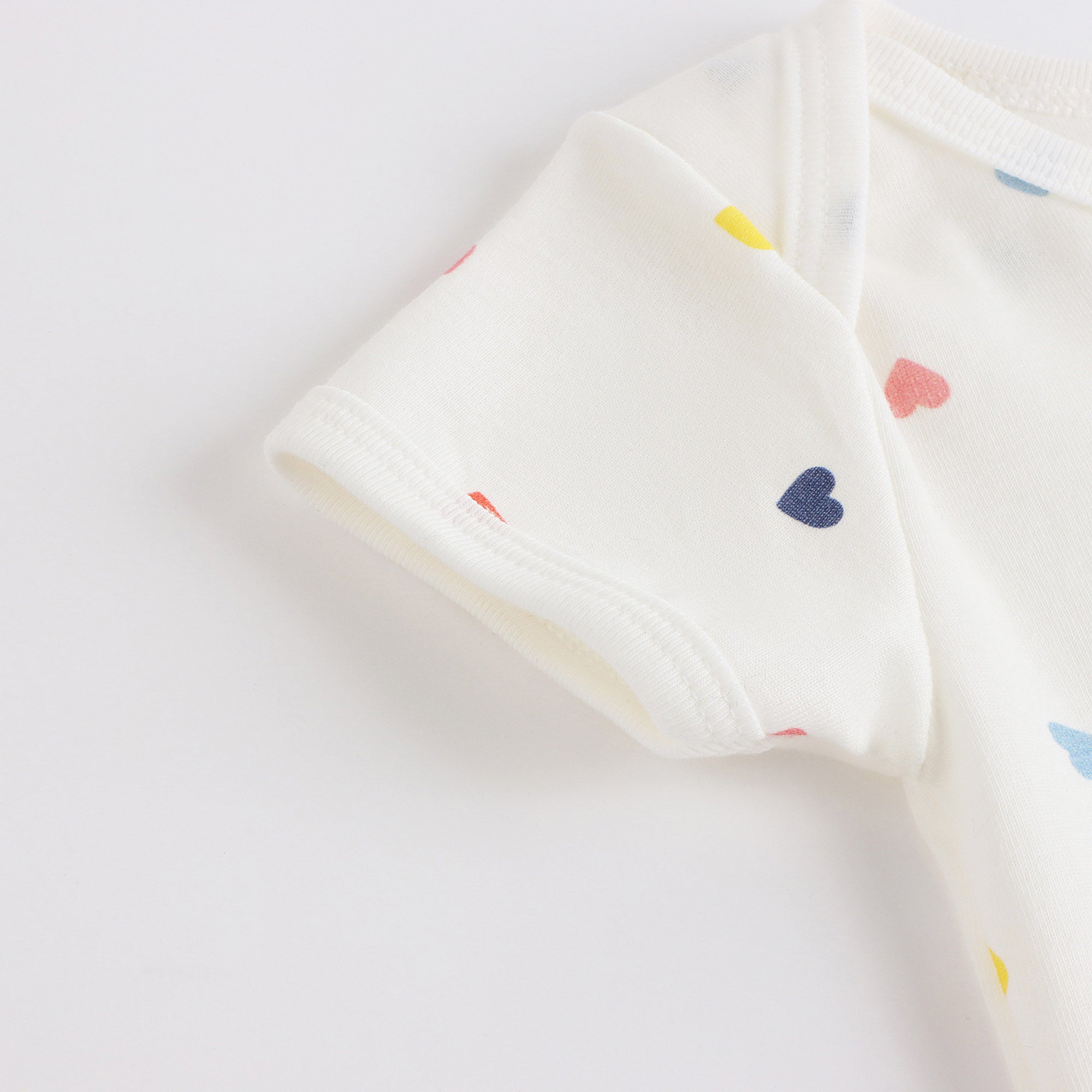 Baby Boys & Girls Multicolor Heart Cotton Babysuit