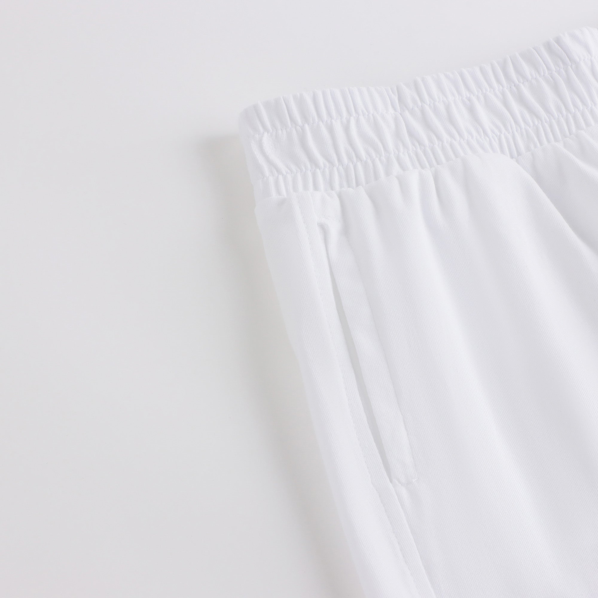 Boys White Circular Logo Cotton Set