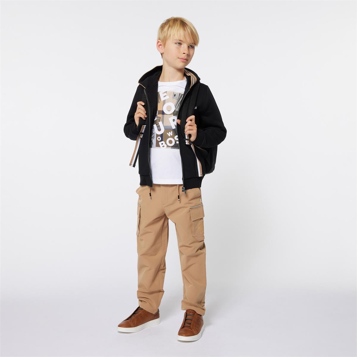 CARDIGAN A CAPUCHE