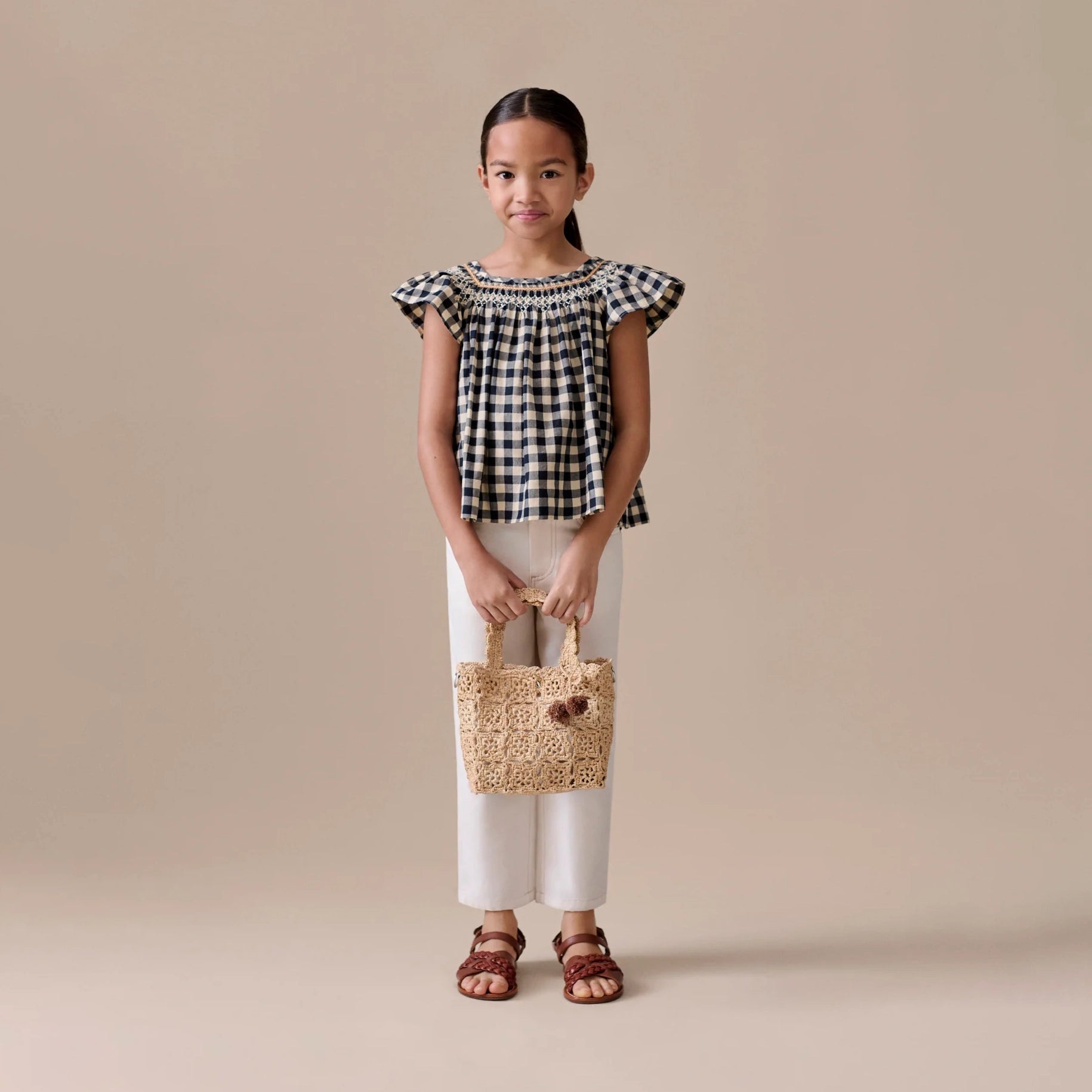 Girls Beige Raffia Handbag(L 16.5 x H 17 x D 8 cm)