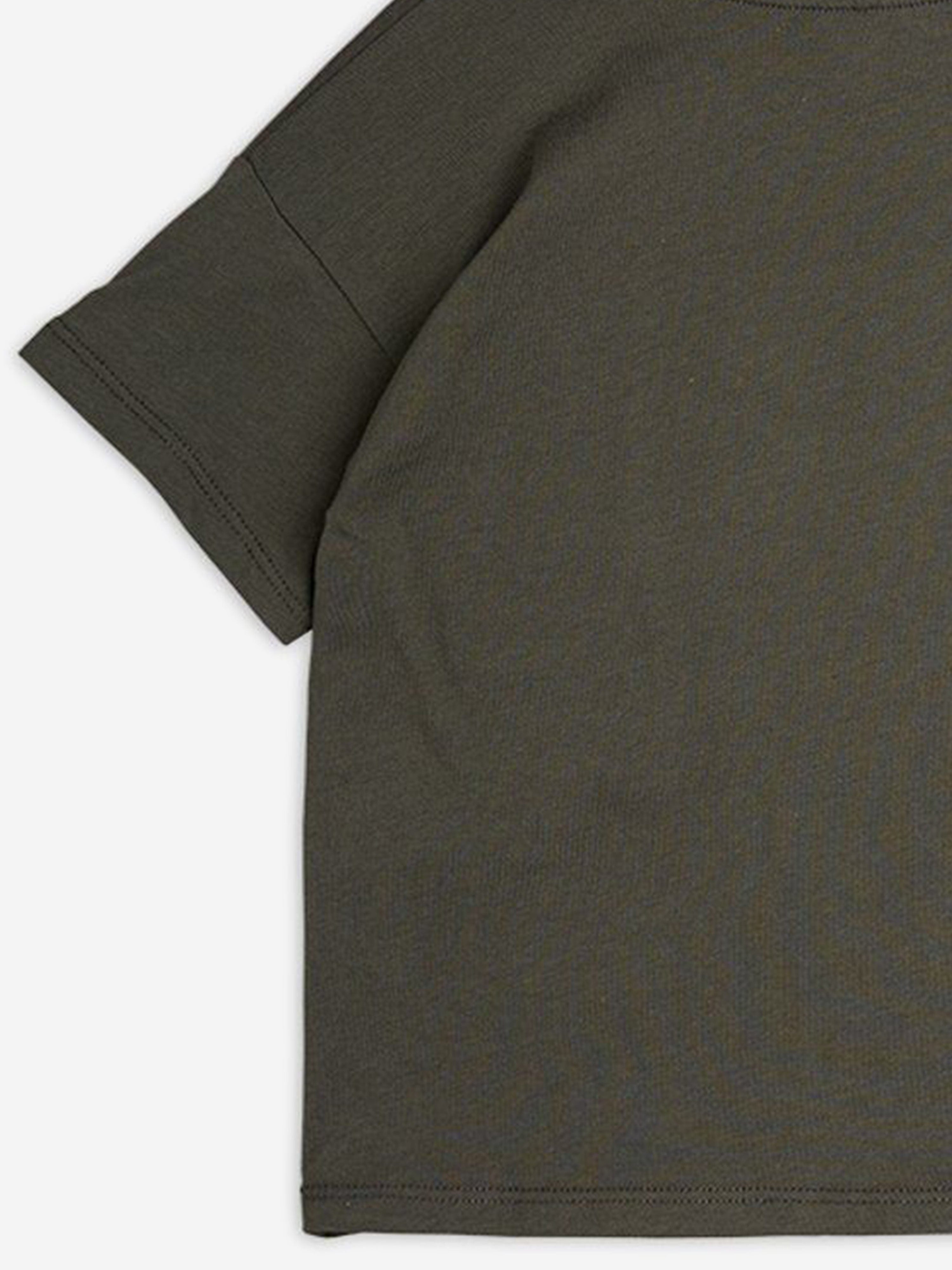 Girls Arrowed Heart Embroidered T-Shirt in Black