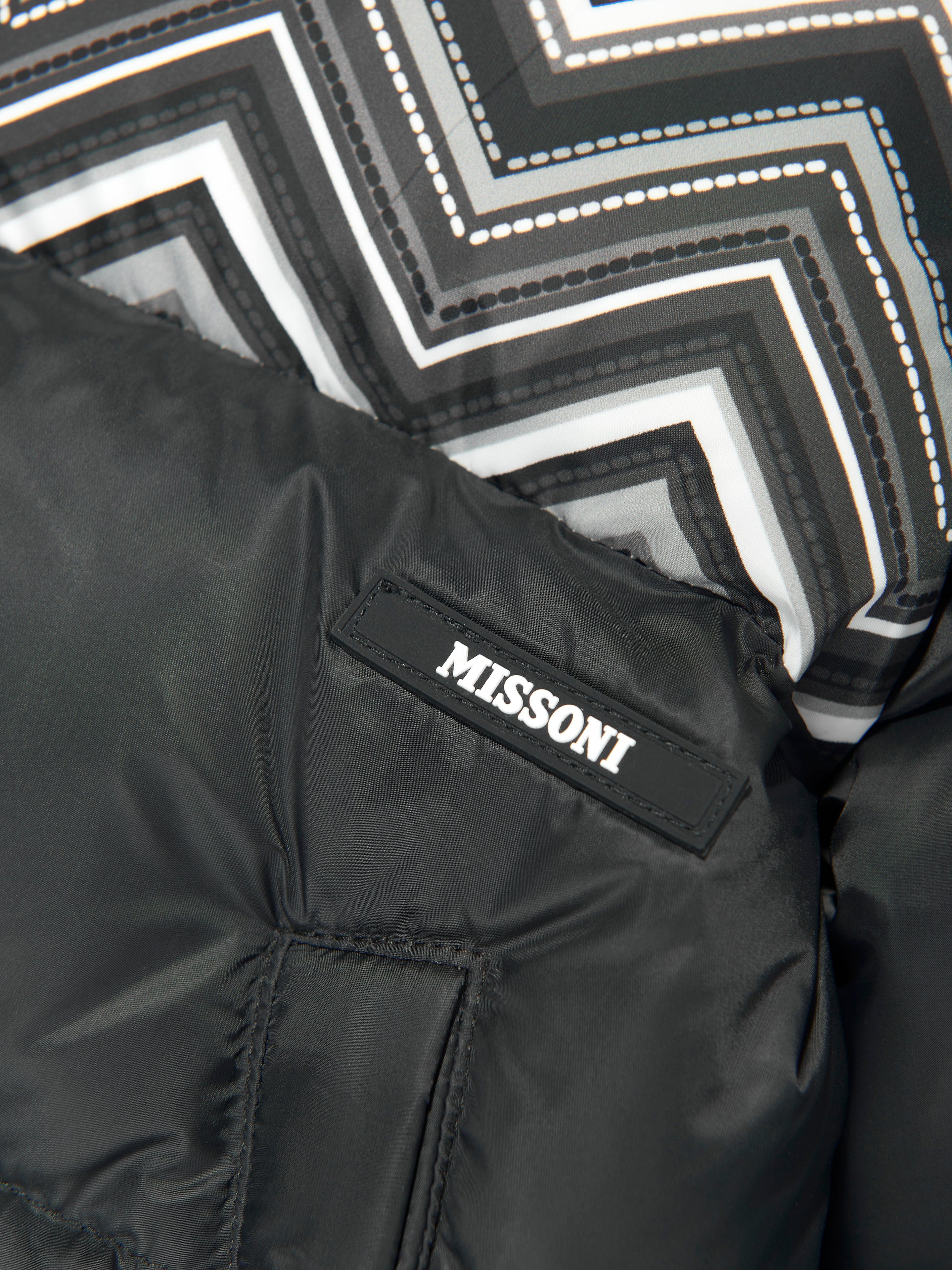 Kids Zigzag Puffer Jacket in Black