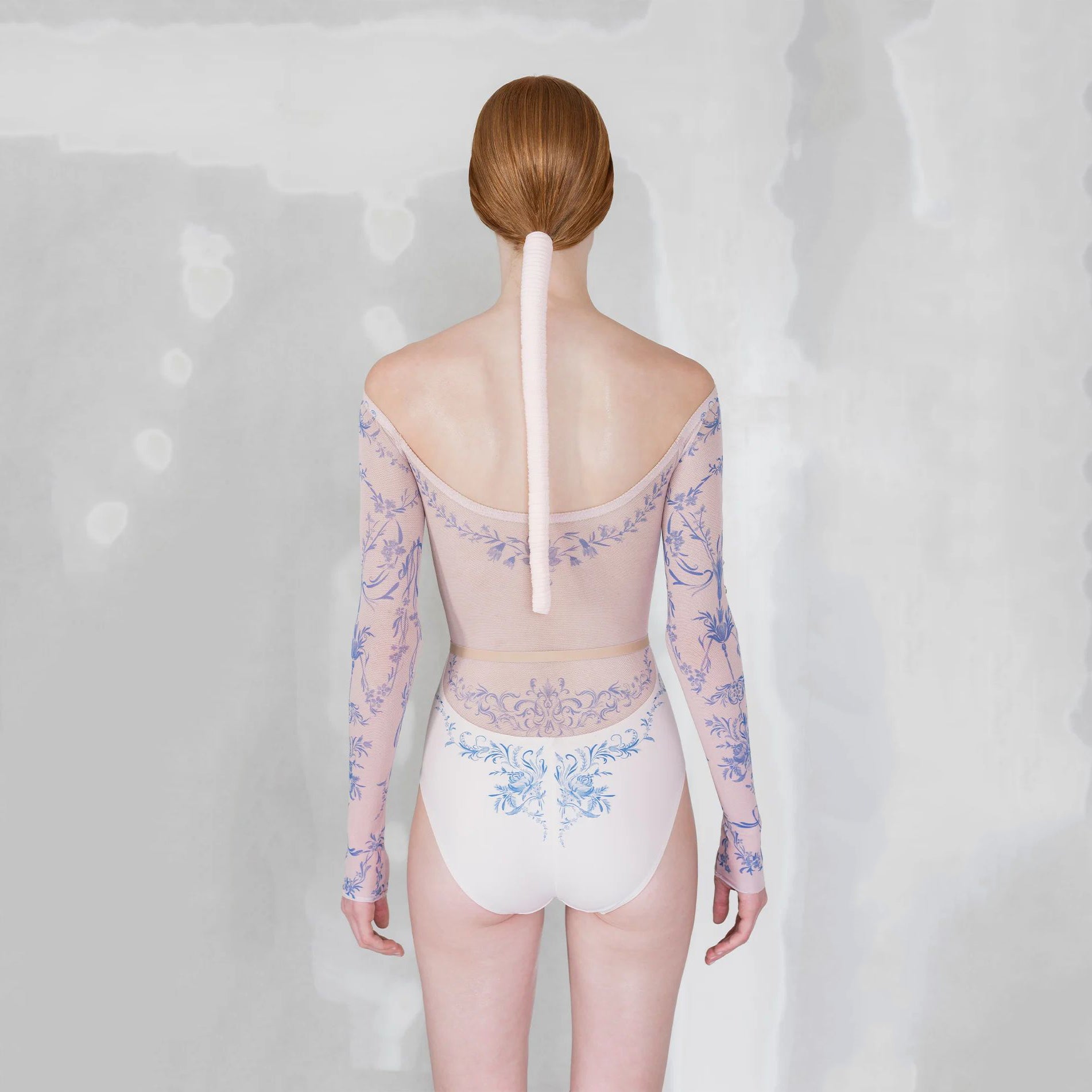 Women Pearl Blush "PORCELAIN SKIN" Long Sleeves Ballet Onesies(252LE26VC/pearl blush/cobalt blue)