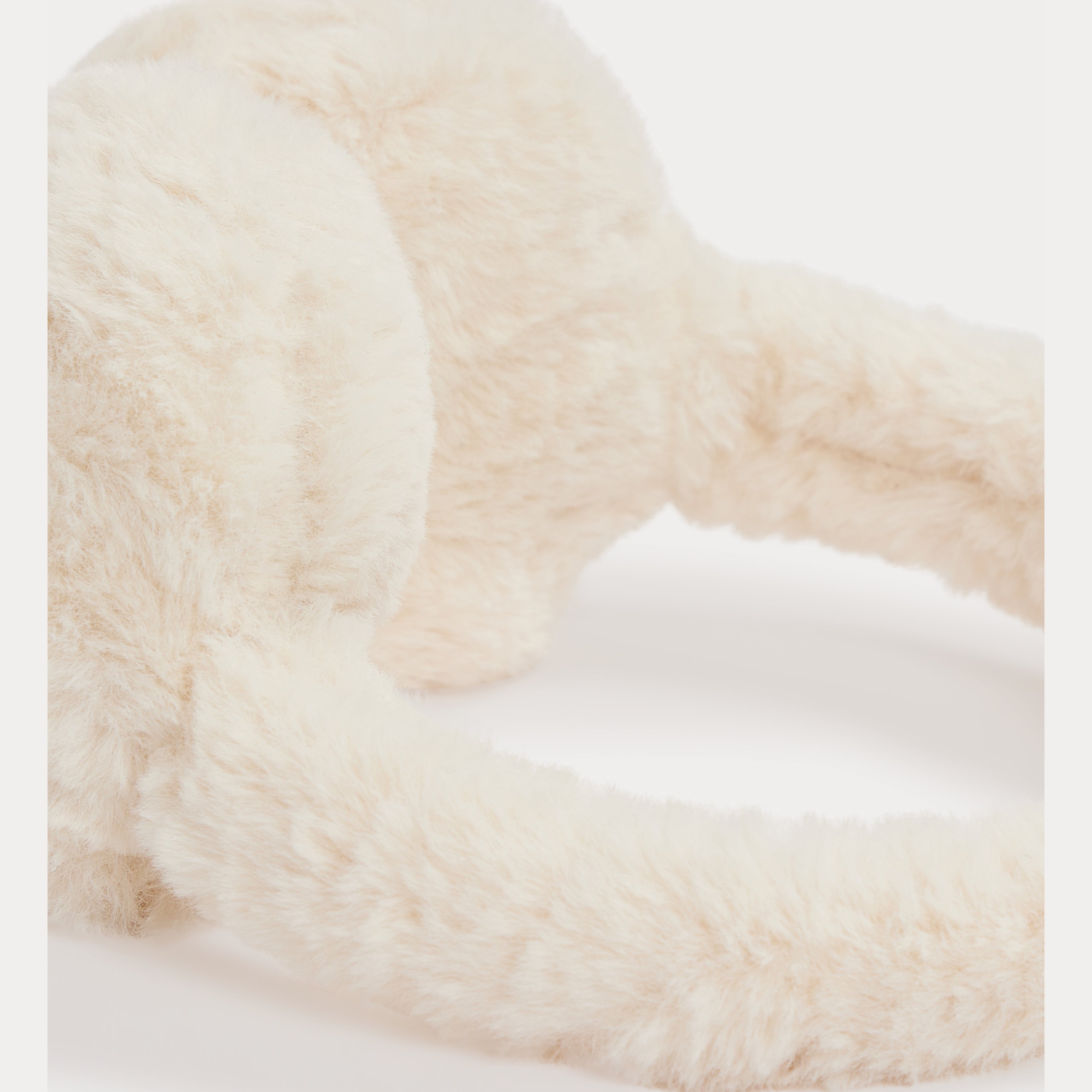Girls White Earmuff