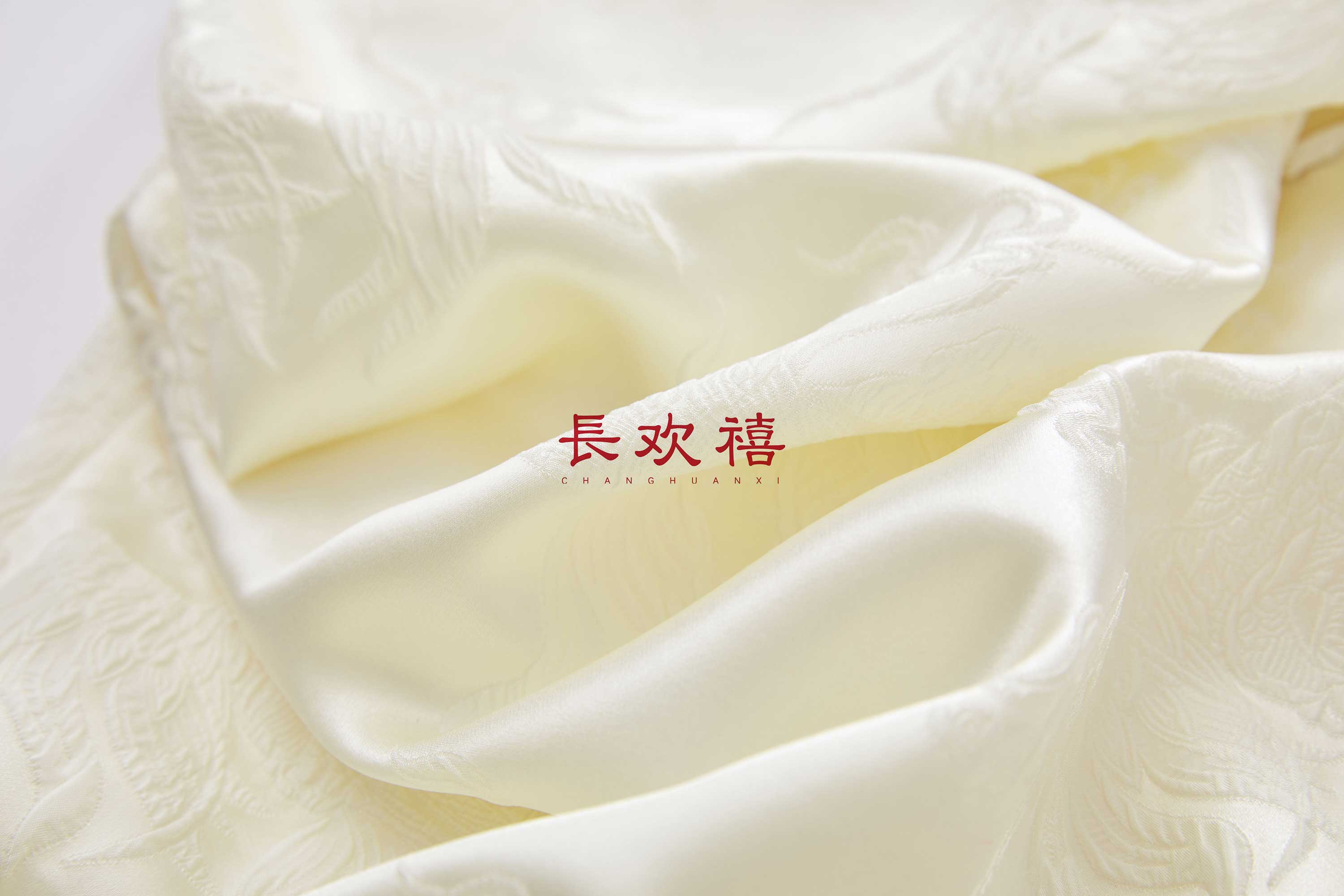 女童白色"大鱼海棠”中式旗袍