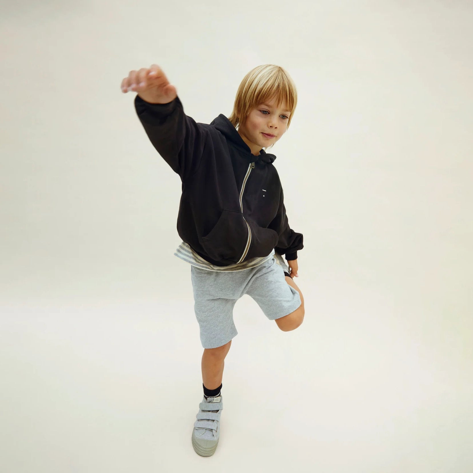 Boys & Girls Black Cotton Zip-Up Top