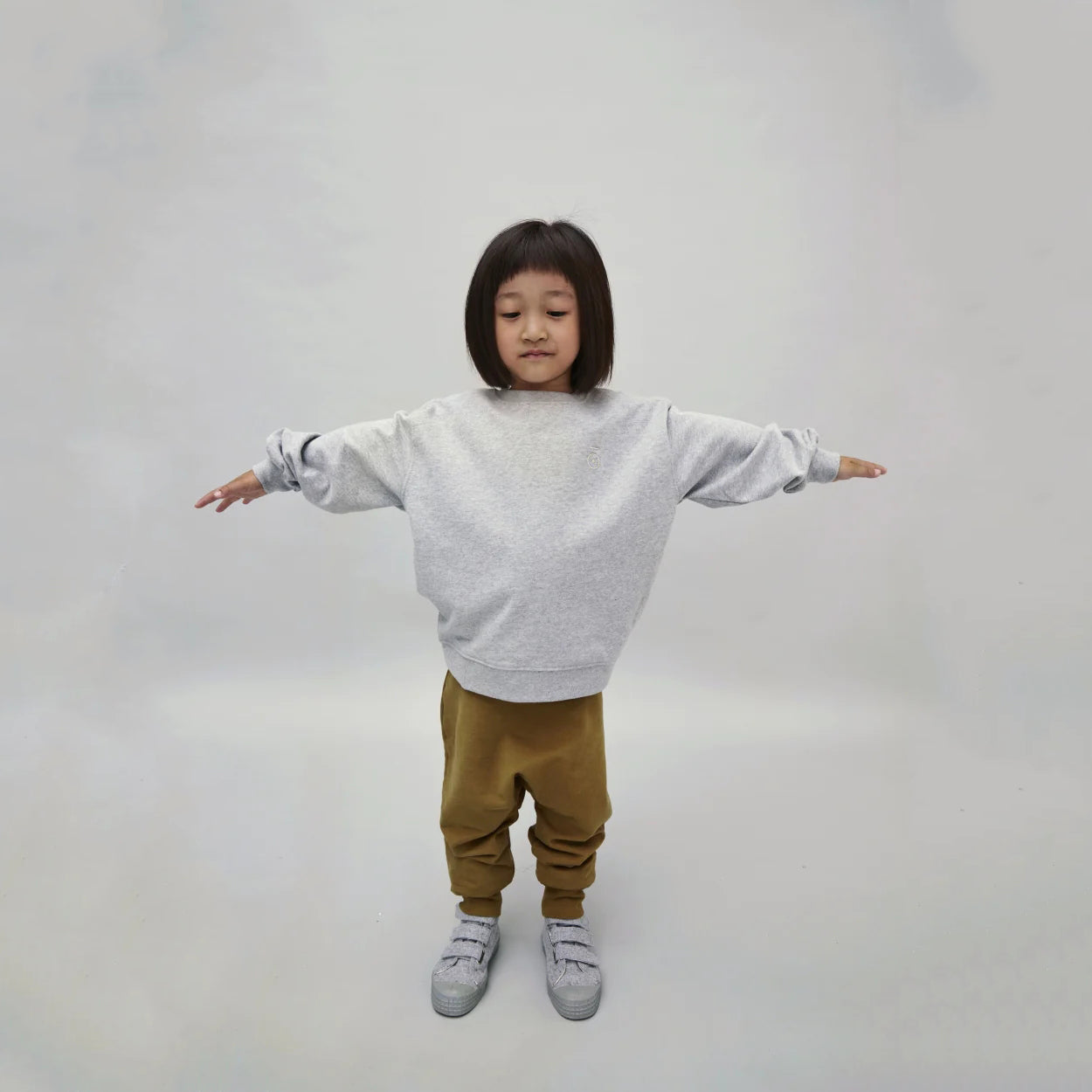 Boys & Girls Grey Cotton Sweatshirt
