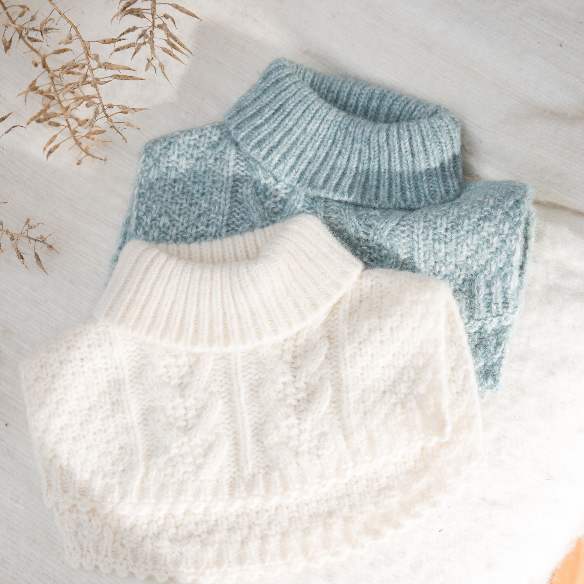 Girls Blue Wool Scarf