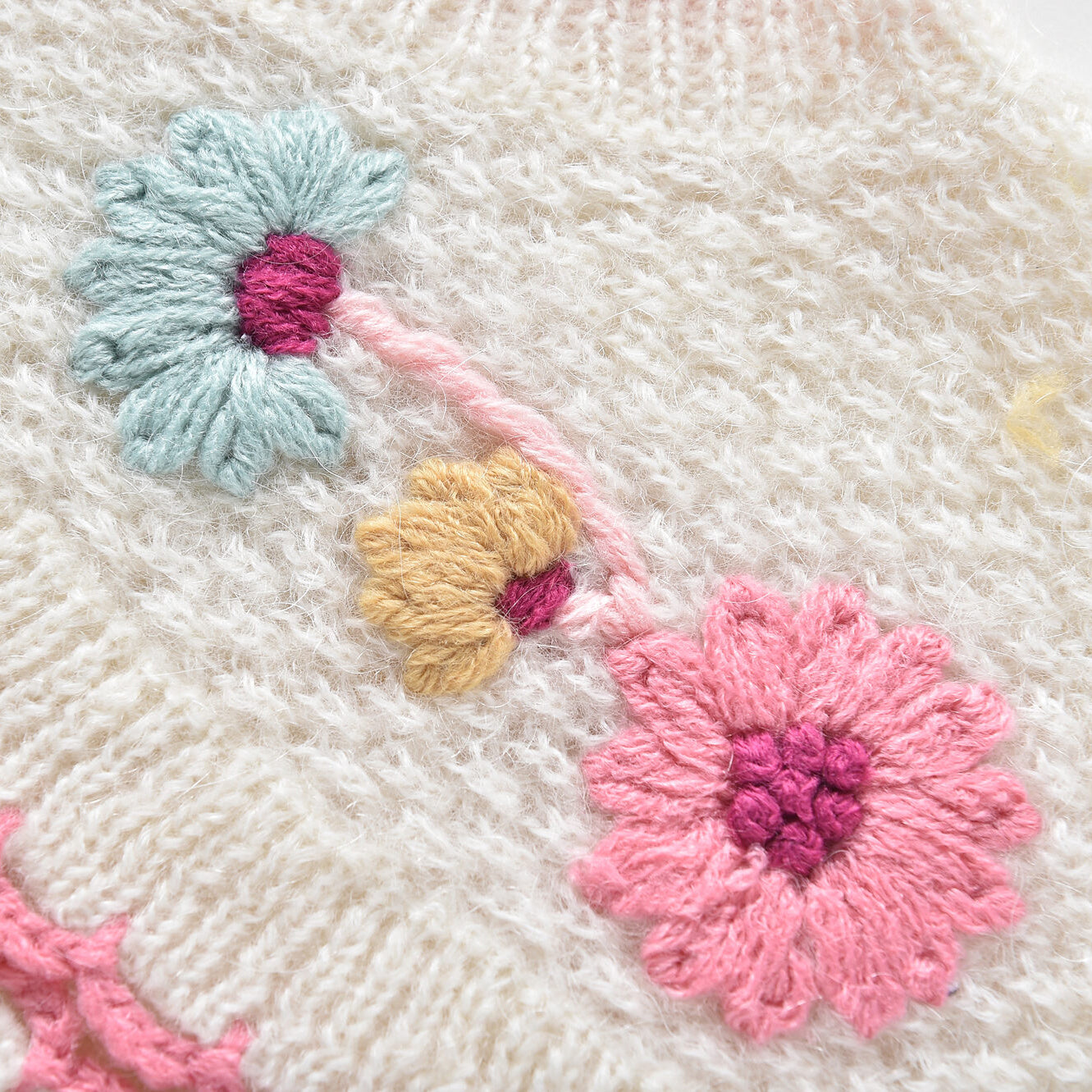 Girls White Embroidered Gilet