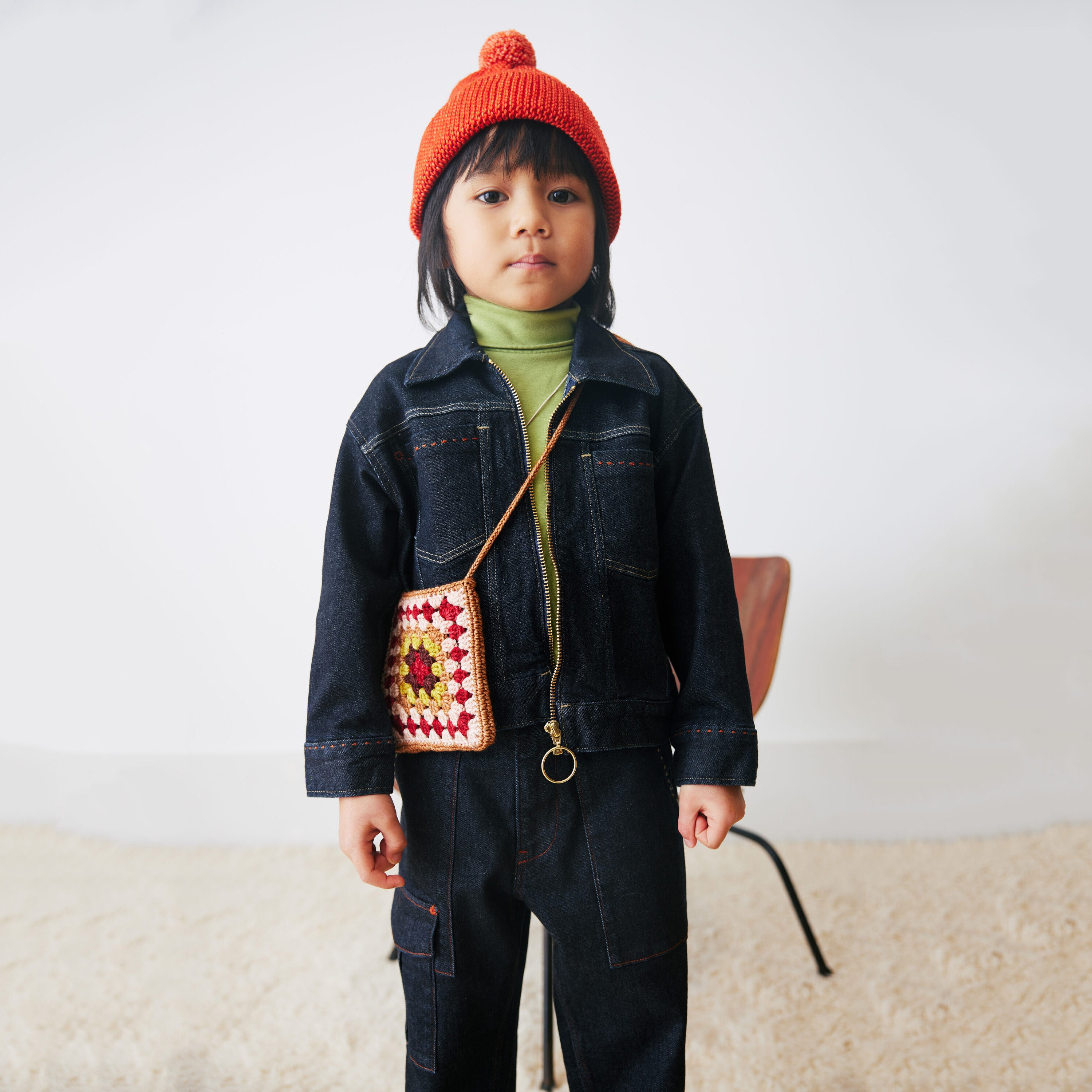 Girls Rose Gold Crochet Wool Shoulder Bag