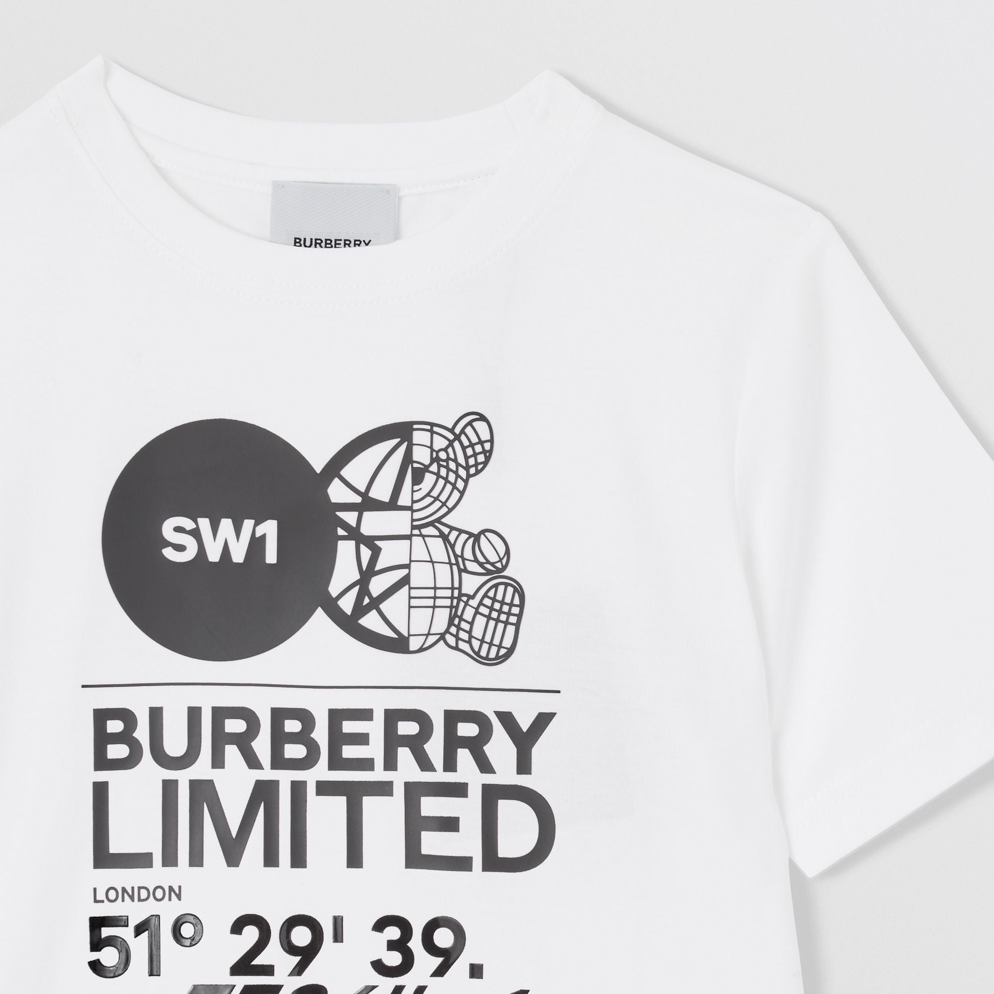 Boys & Girls White Printed Cotton T-Shirt