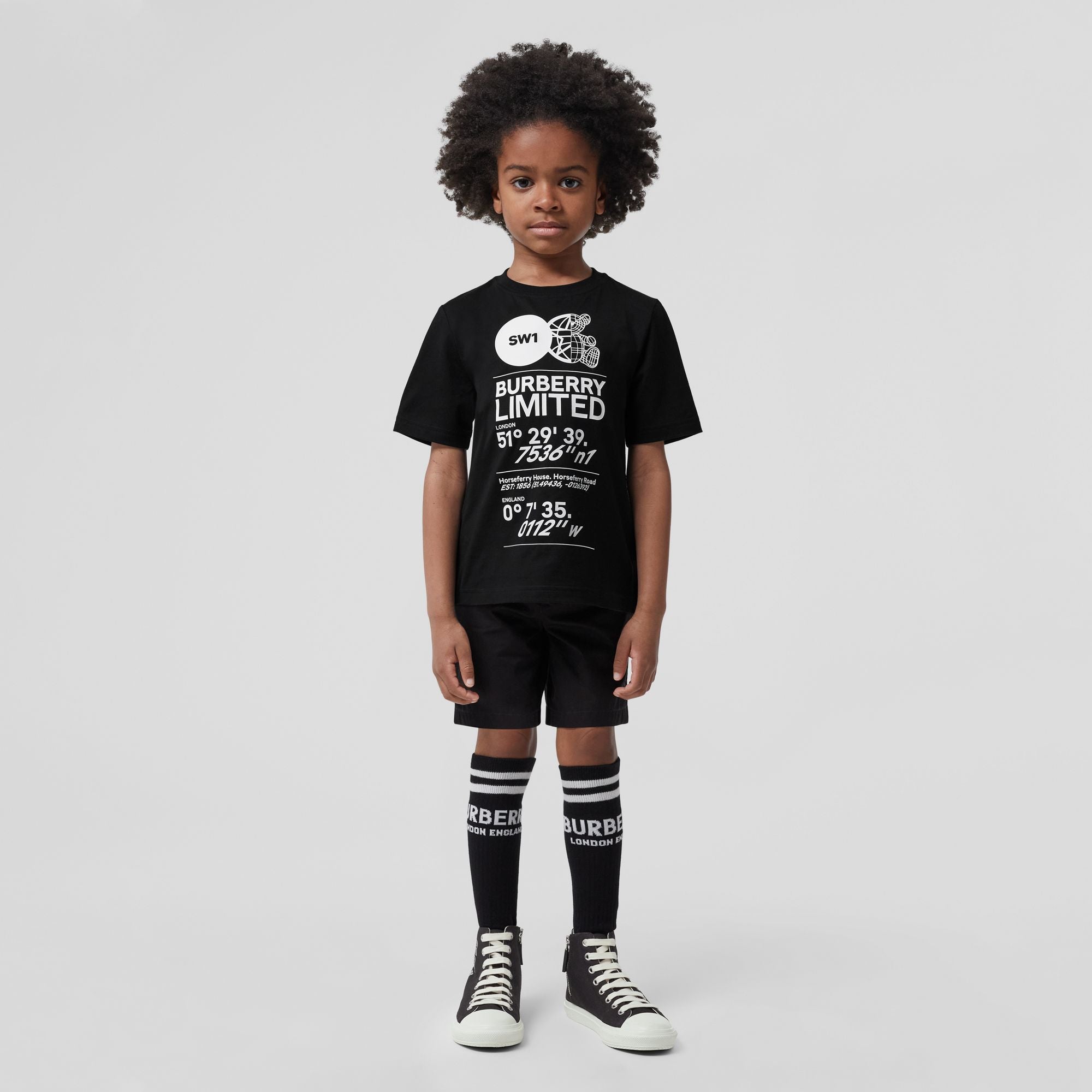 Boys & Girls Black Printed Cotton T-Shirt
