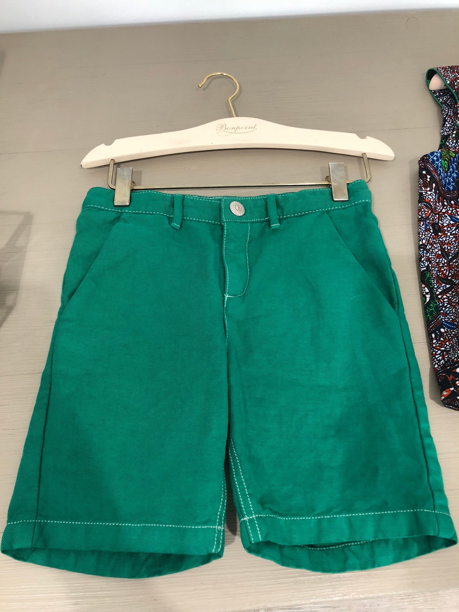 女童绿色短裤