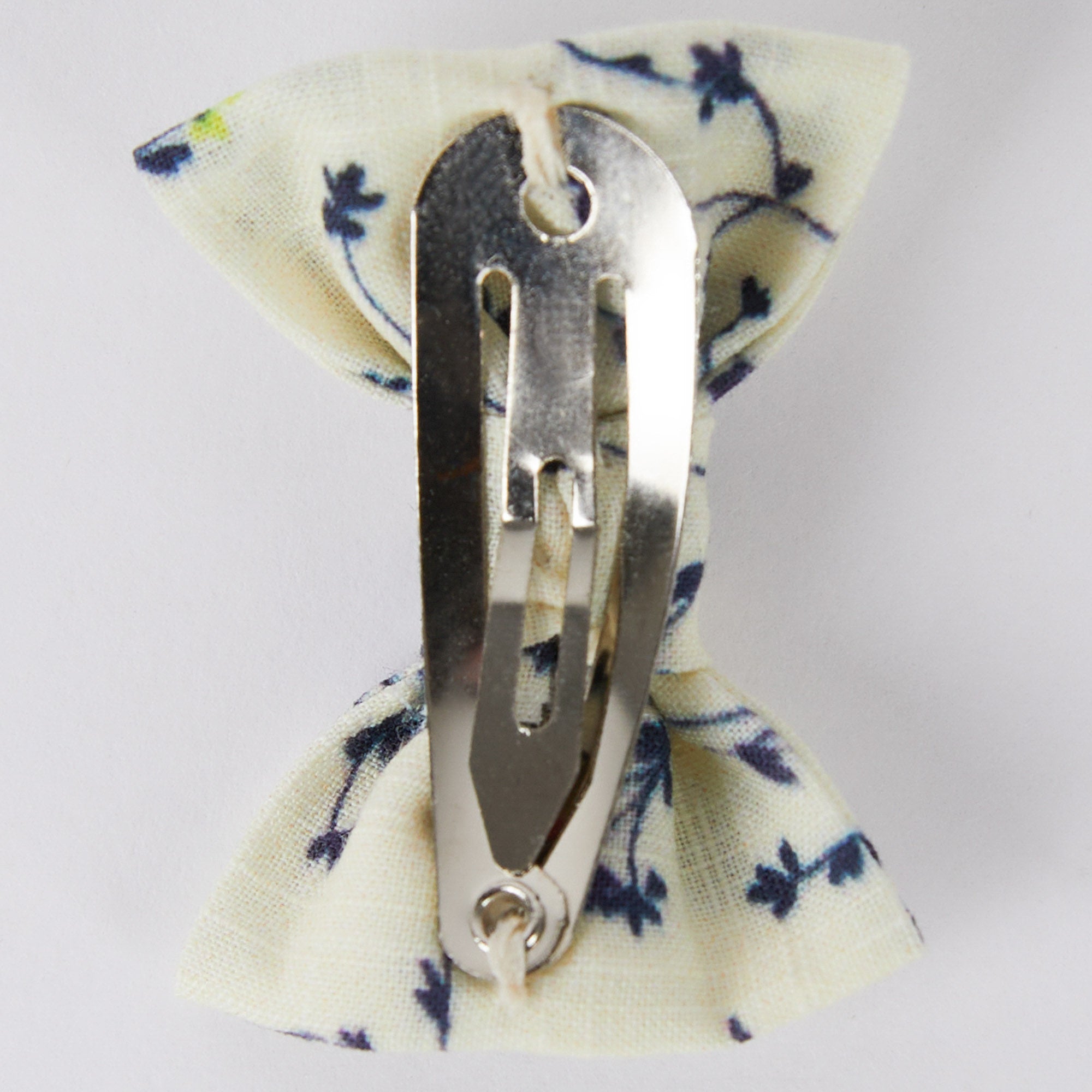 Girls Ivory Floral Hair Clips