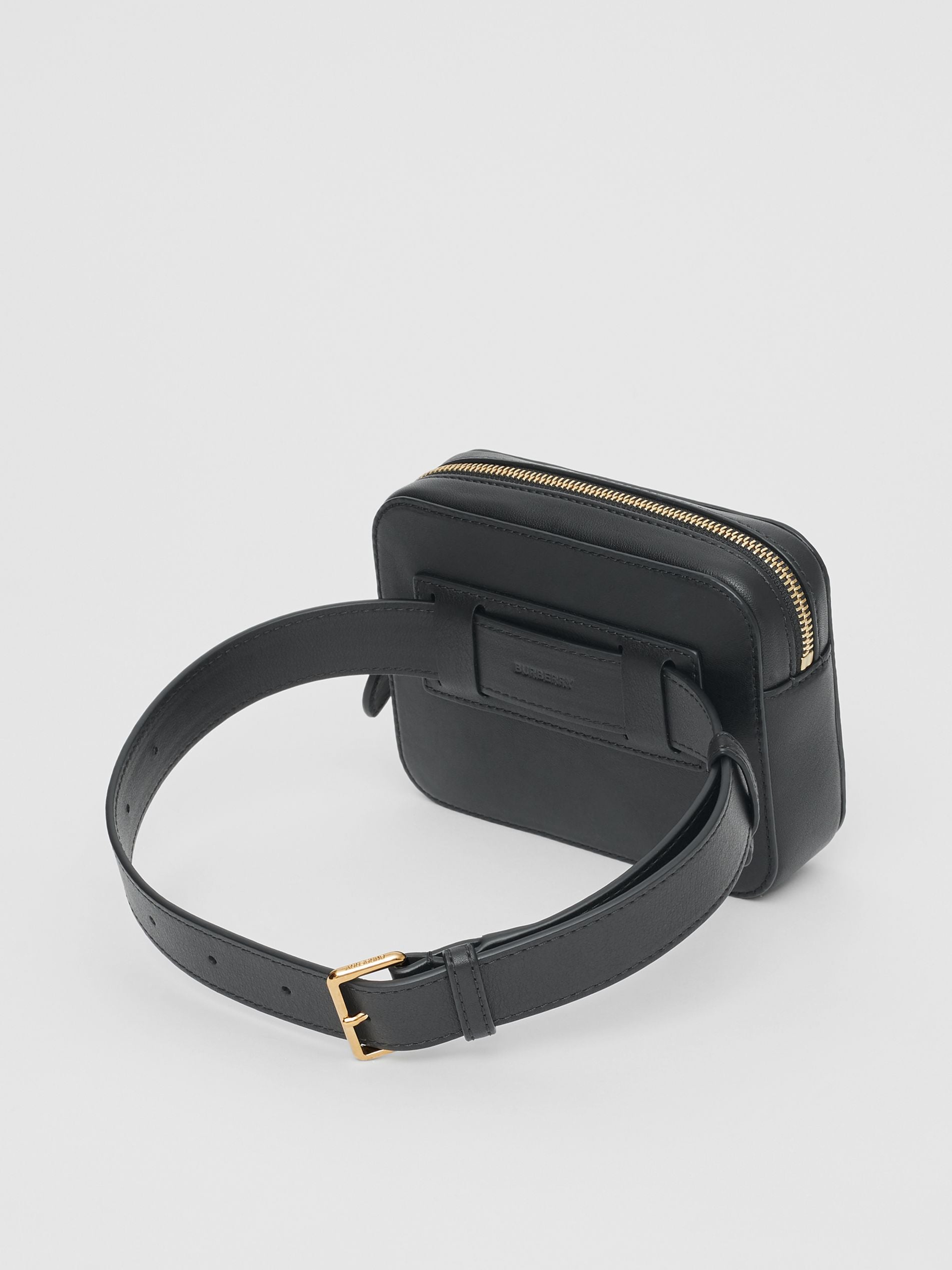Girls Archive Beige Riveted Leather Waist Bag (16 x 4 x 12CM）