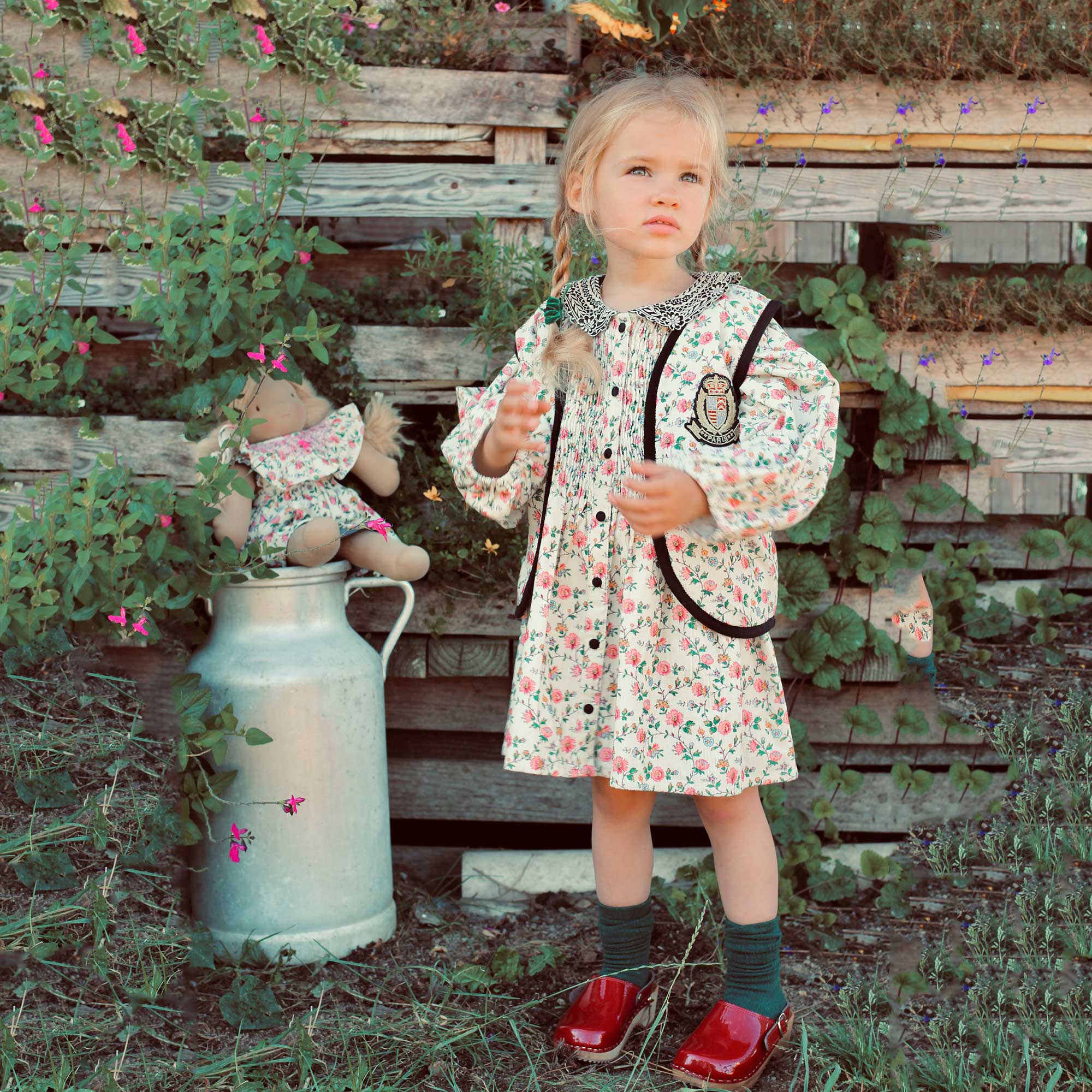 Girls Ivory Flowers Reversible Gilet