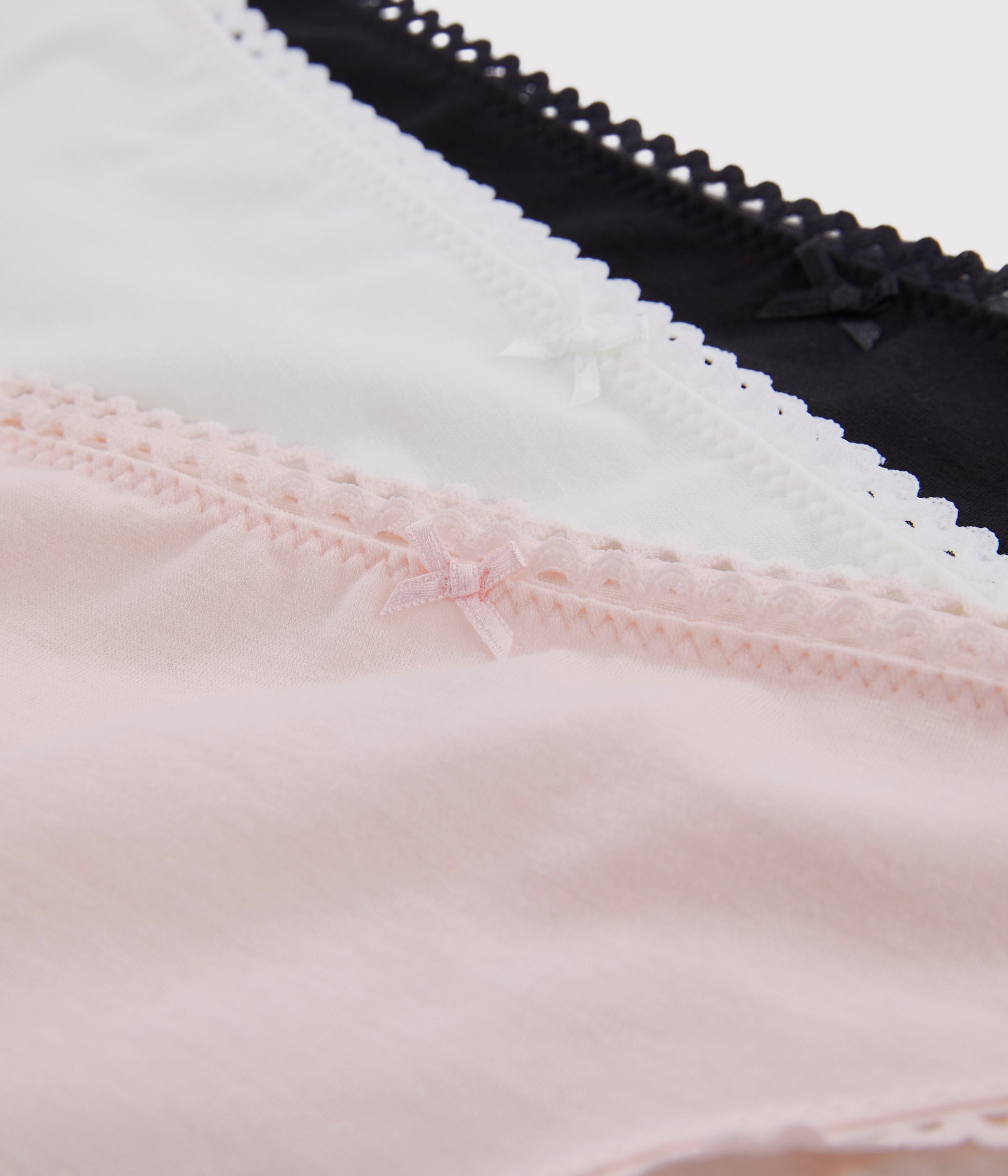 Girls Tricolor Cotton Underwear Set (3 Pack)