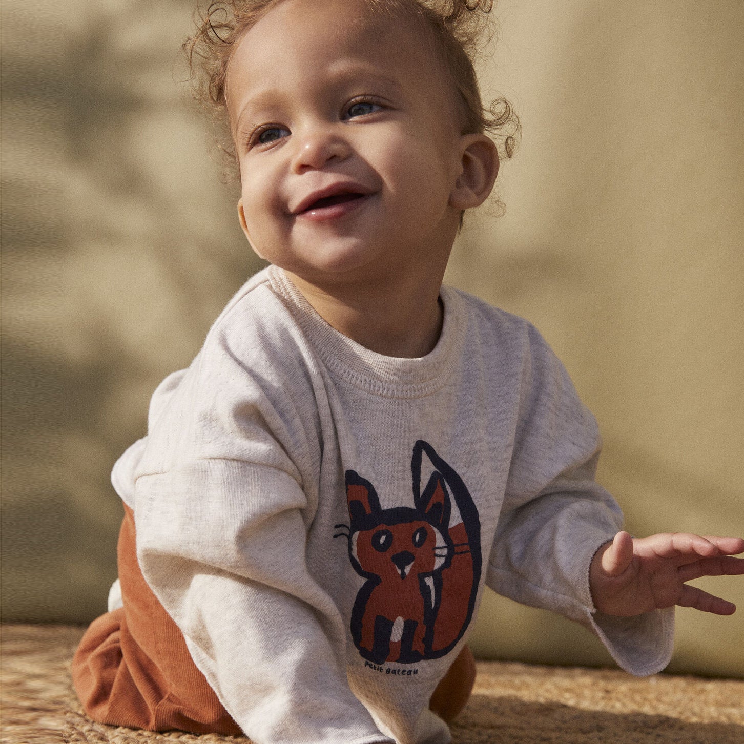 Baby Boys & Girls Light Grey Printed Cotton T-Shirt