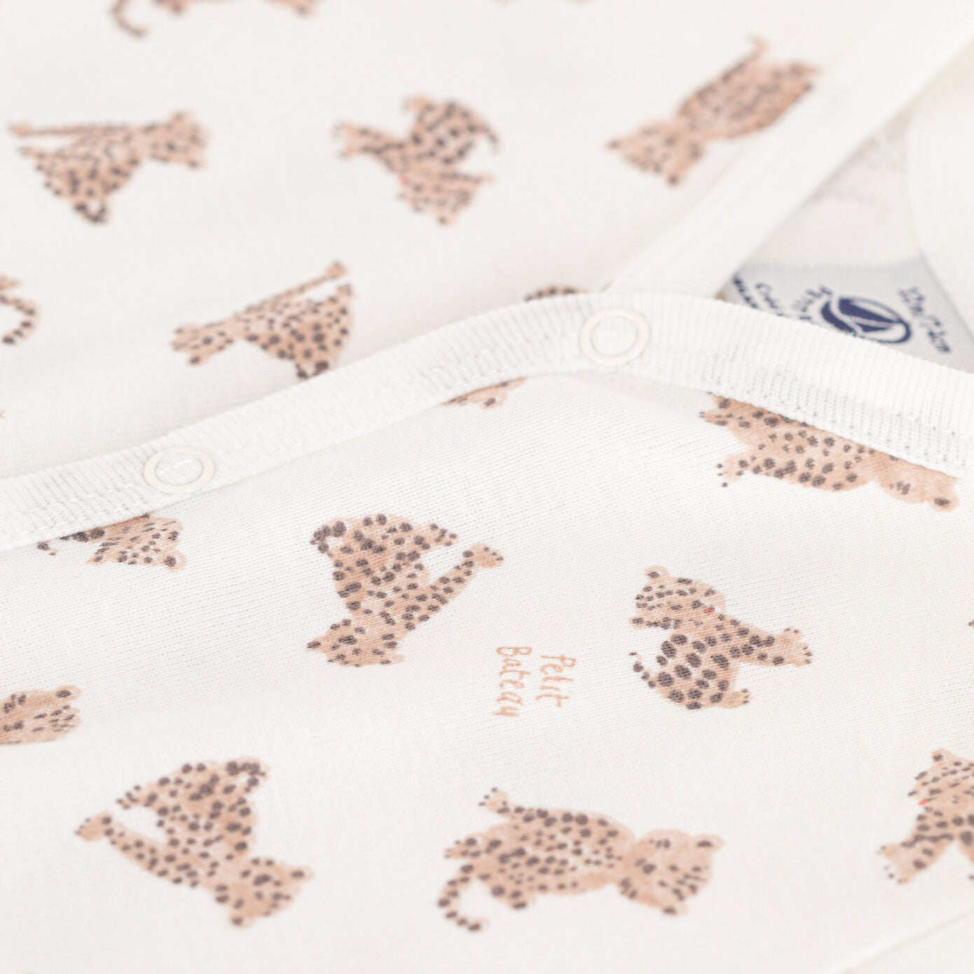 Baby Boys & Girls White Printed Cotton Babysuit