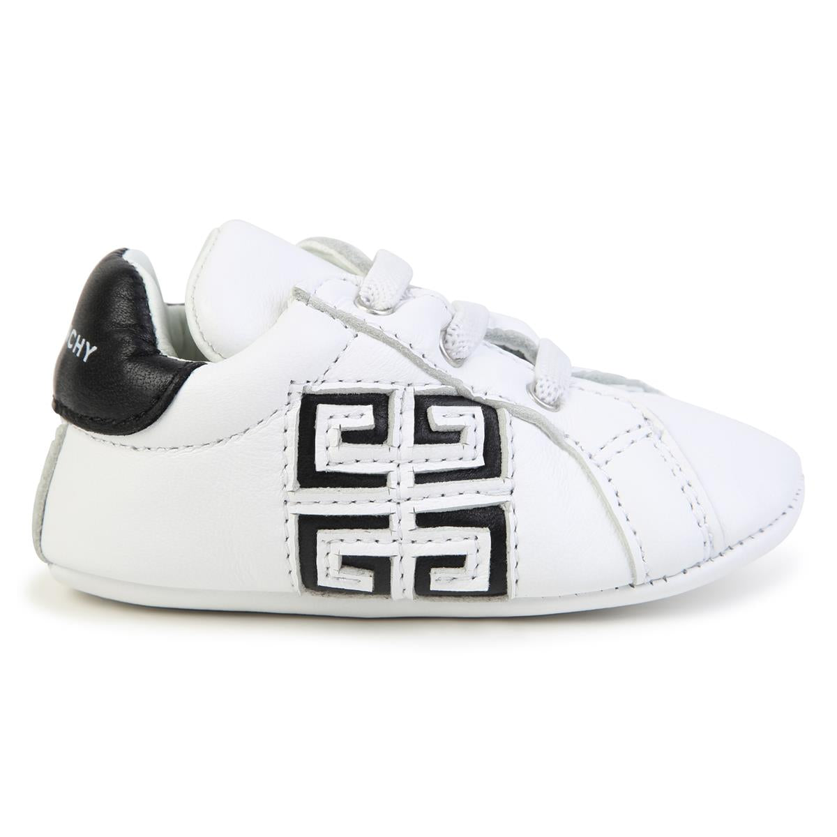 Baby Boys & Girls White Flat Shoes