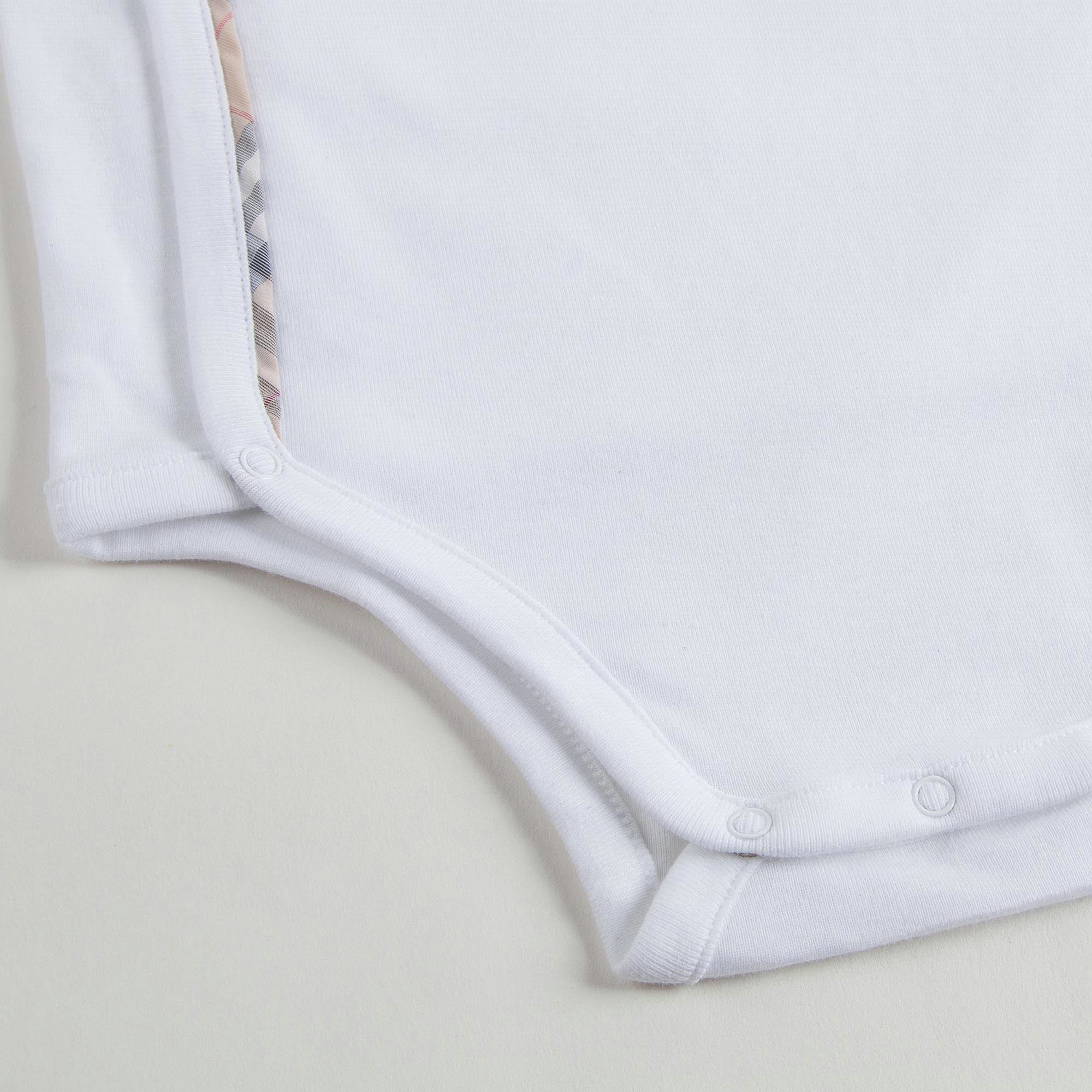 Baby White Check Cotton Three-piece Gift Set