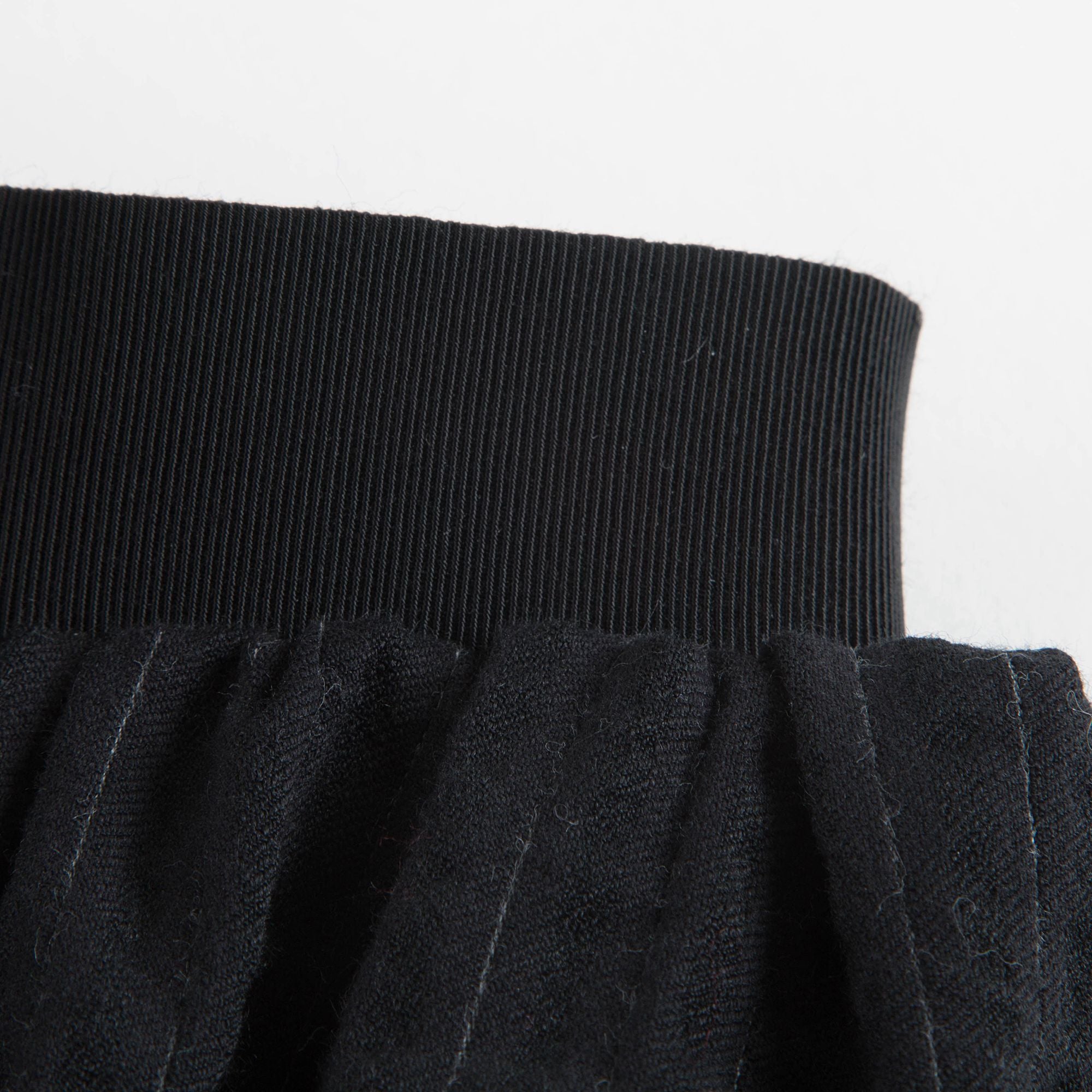 Girls Black Waved Skirt