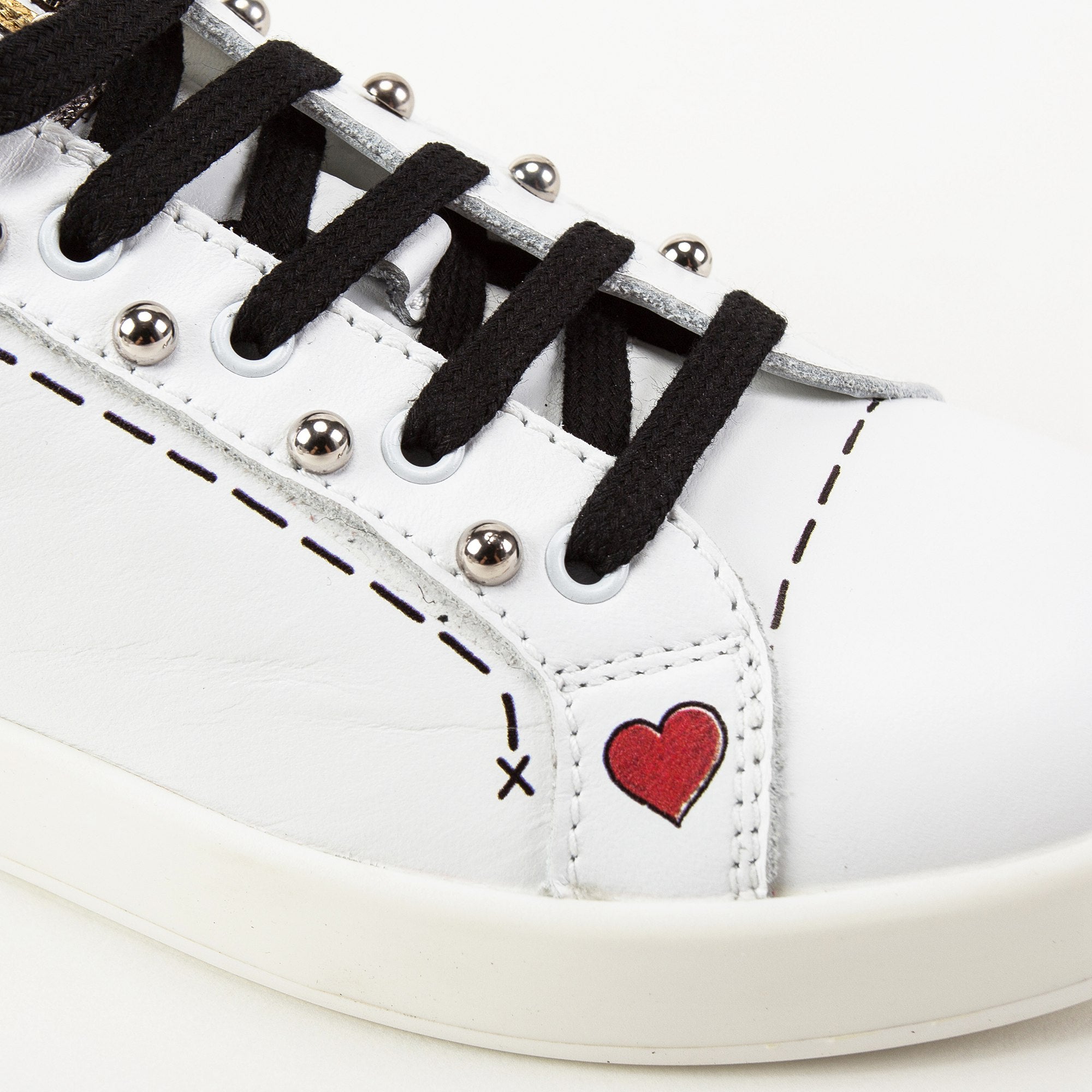 Girls White Leather Trainers With Crown Trim